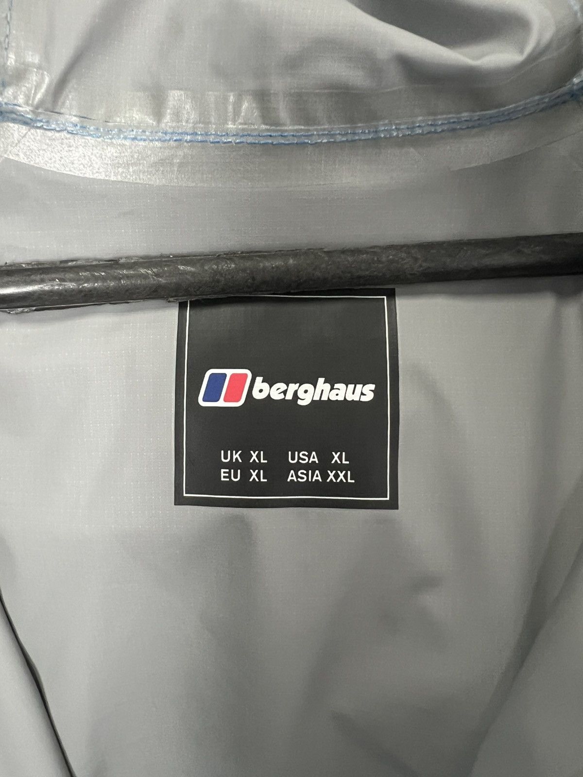 Berghaus Vintage streetwear y2k Outdoor Berghaus Jacket Size US XL / EU 56 / 4 - 5 Thumbnail
