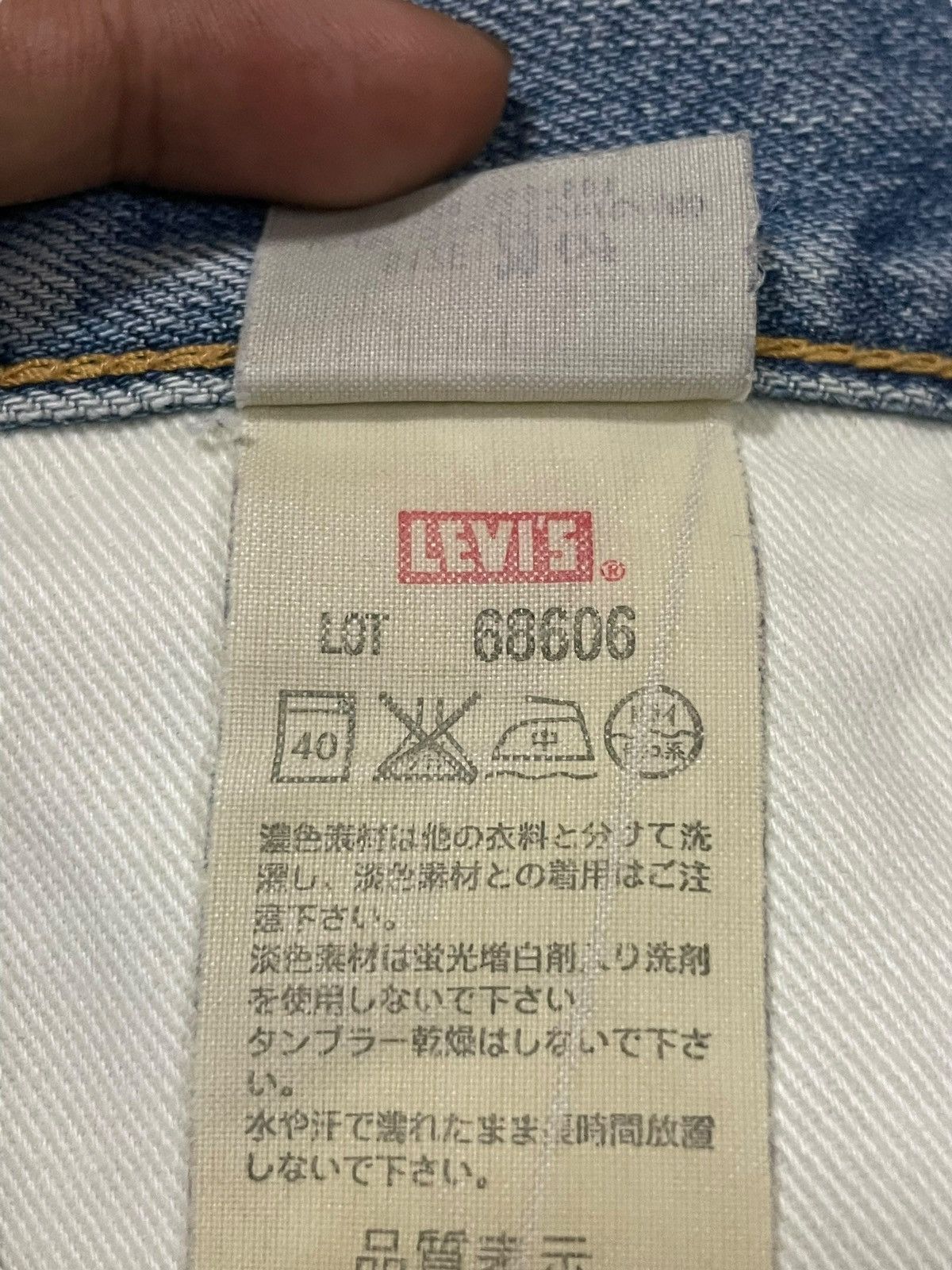 Levi's Vintage Clothing 1990s Levi’s 501 Orange Tab Big E Lot 68606 Distressed Jeans Size US 29 - 13 Thumbnail