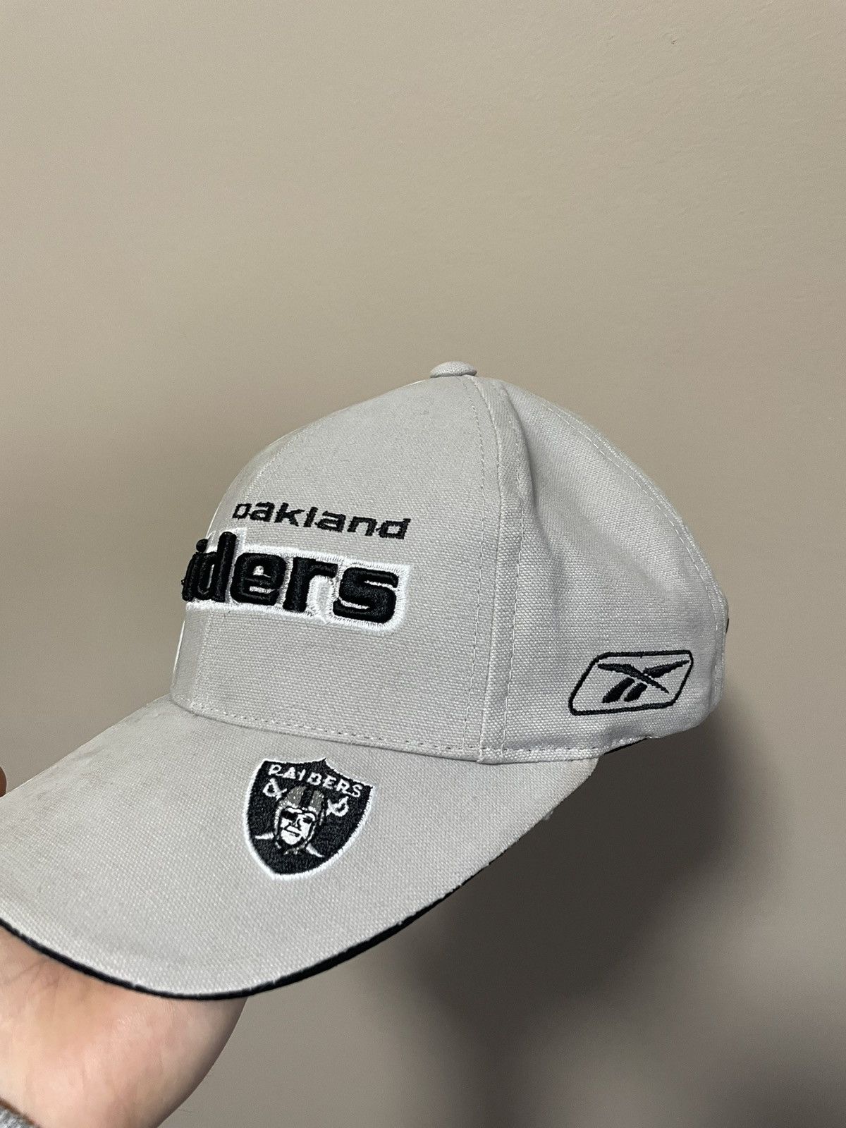 NFL × Vintage Vintage Oakland Raiders NFL Proline Reebok Adjustable Hat Size ONE SIZE - 3 Thumbnail