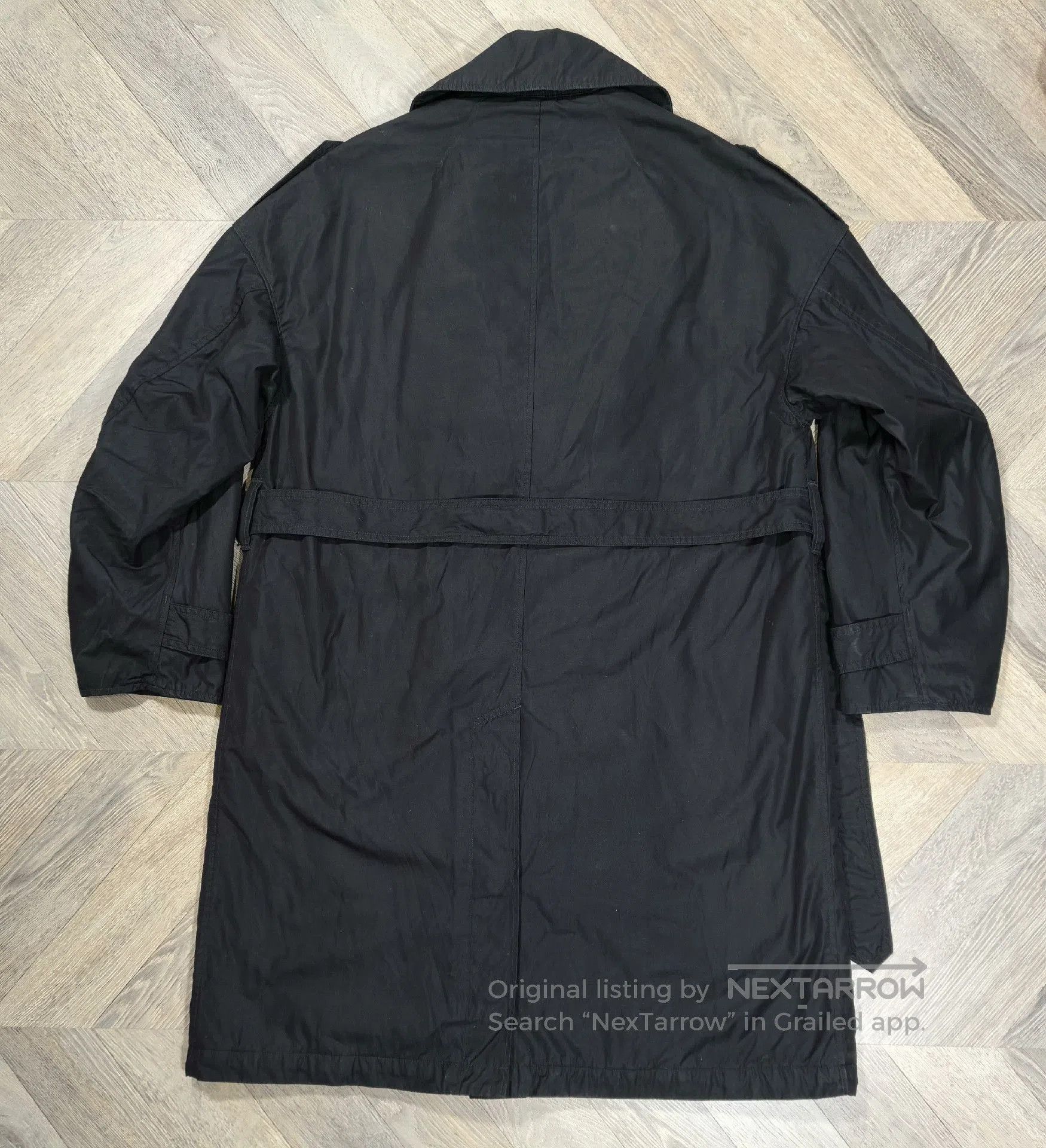 visvim dashiell trench coat in black.