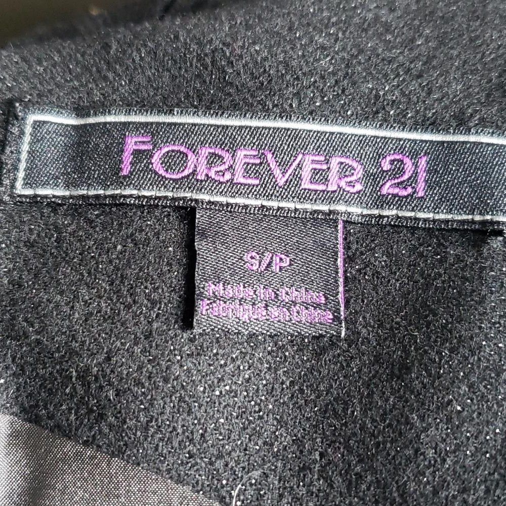 Forever 21 CT526a Forever 21 Little Black Dress With Sequin Bow S/P Size S / US 4 / IT 40 - 4 Thumbnail