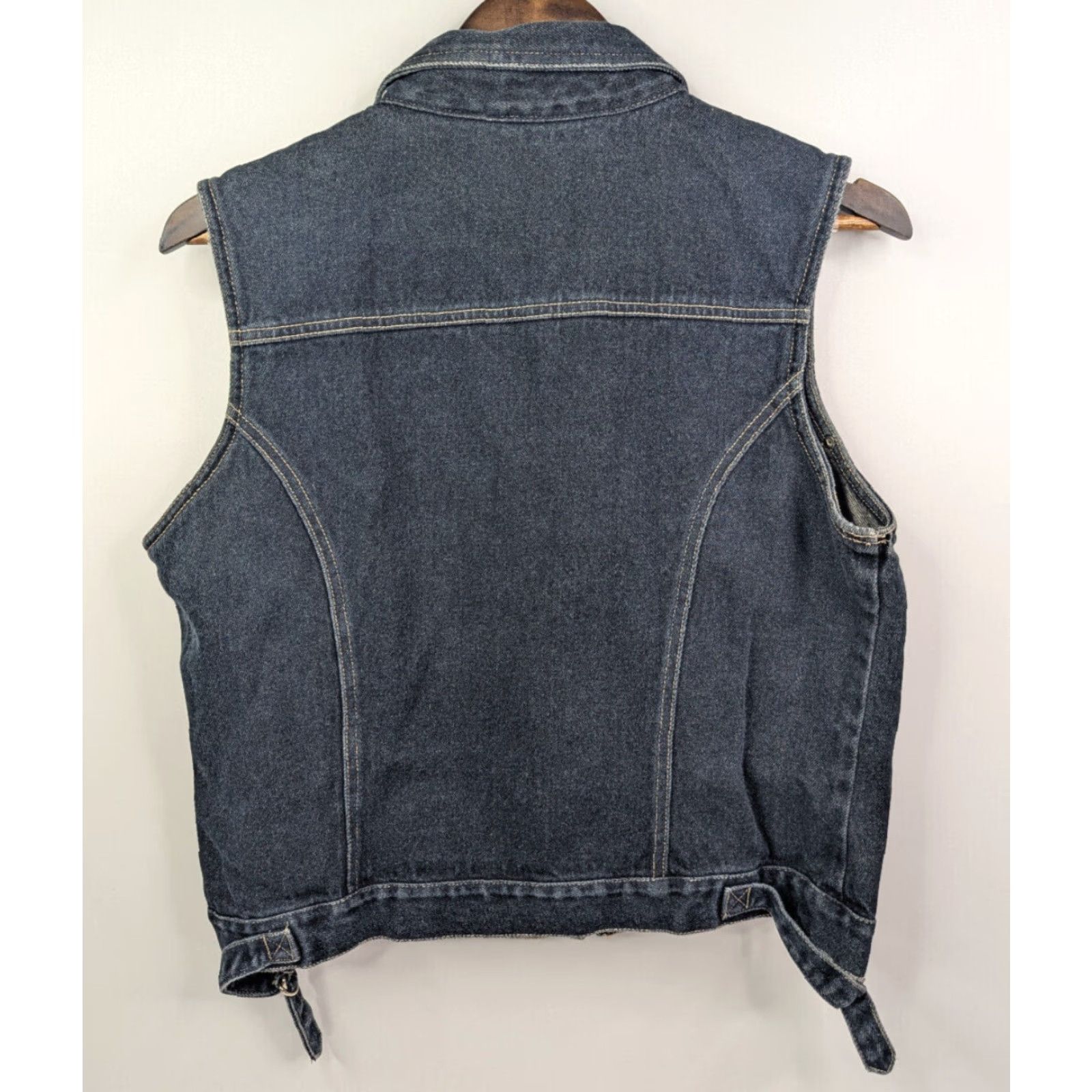 Faded Glory VINTAGE Faded Glory Denim Vest Womens Large Studded Rhinestone Adjustable Jacket/Coat Short Sleeveless Blue 90s Womens Vest Size L / US 10 / IT 46 - 3 Thumbnail
