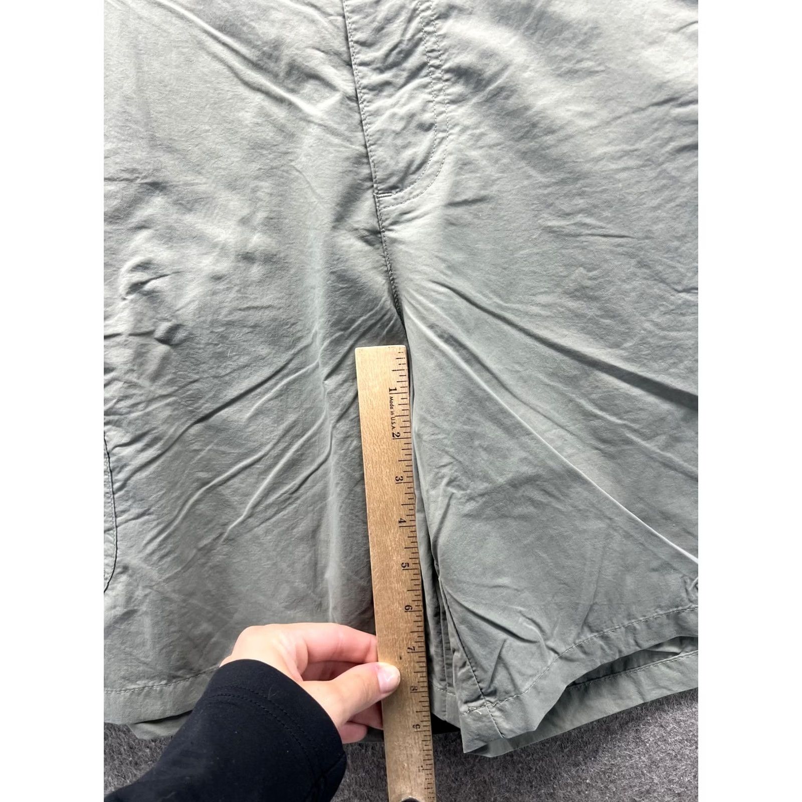 Vintage Columbia PFG Omni-Shade Shorts Mens Medium Green Nylon Cargo Fishing 8 Inseam Size US 31 - 7 Thumbnail