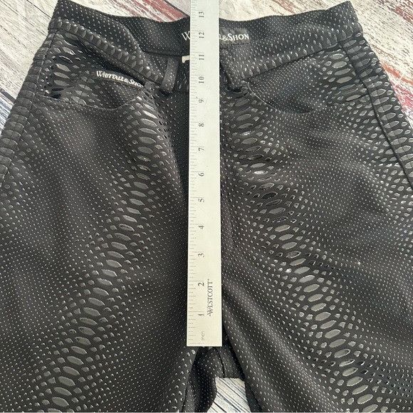 Other Vintage Whittall & Shon Black Snakeskin Pattern PVC Pants Size 27" / US 4 / IT 40 - 9 Thumbnail