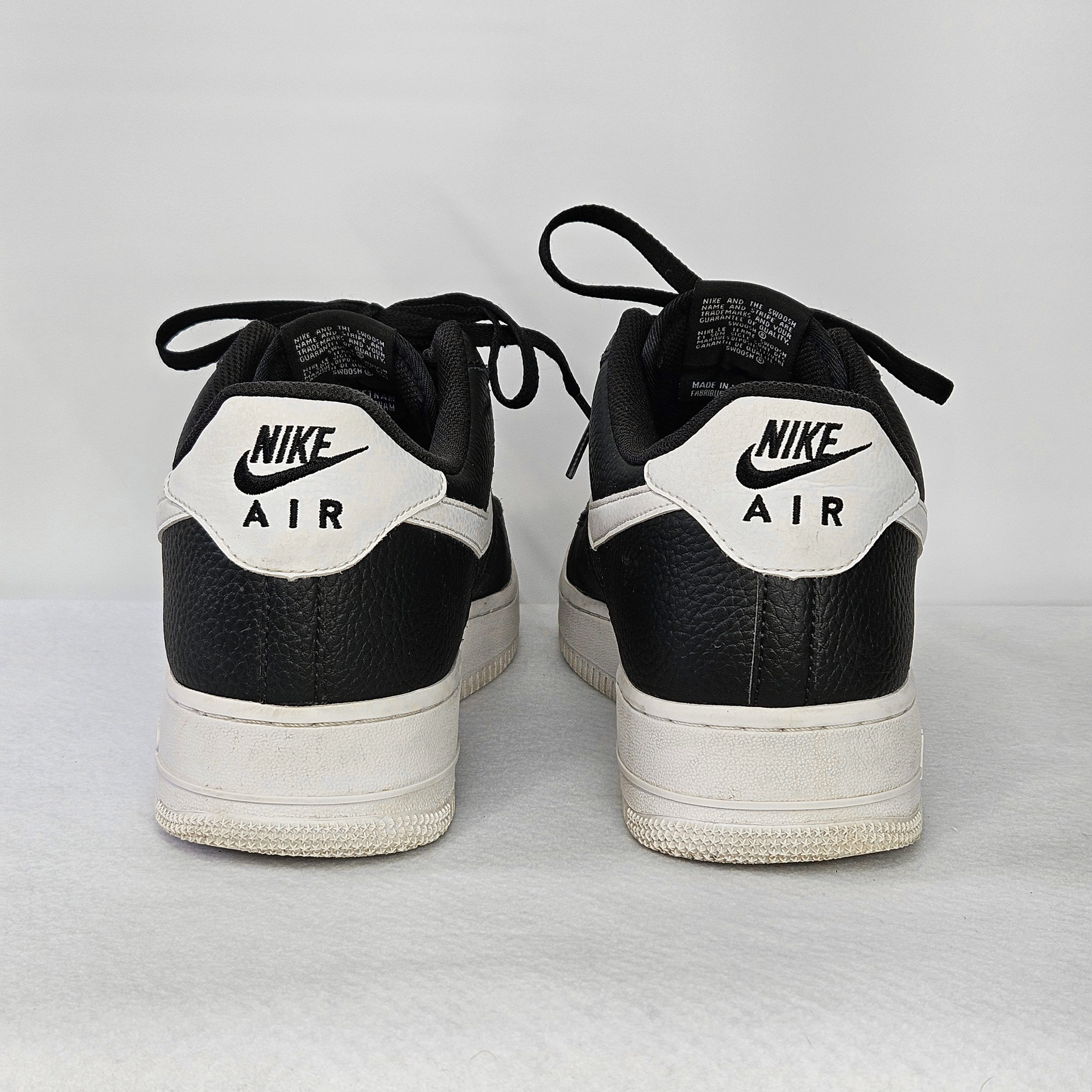 Nike Nike Men's 13 Sneakers Air Force 1 '07 Black White Pebbled Size US 13 / EU 46 - 6 Thumbnail