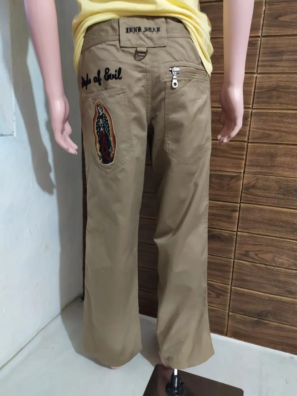 Japanese Brand Embroidery Prayed Marie Junk Star Tokyo Japan Straight Pant Size US 33 - 13 Thumbnail
