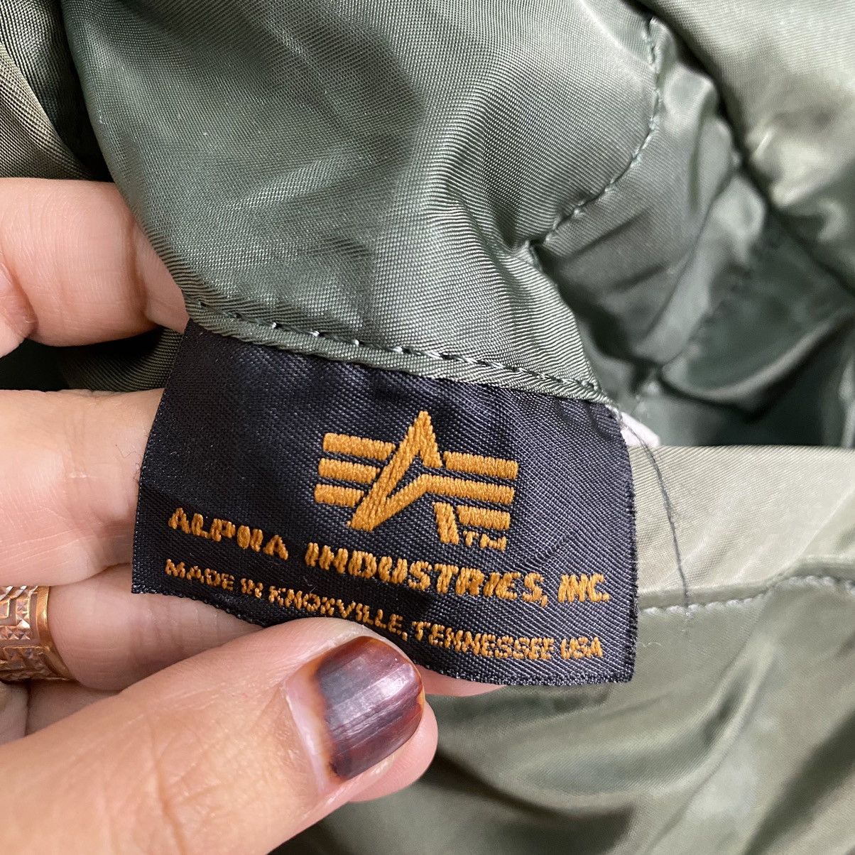 Alpha Industries Alpha Industries MA-1 reversable bomber jacket Size US M / EU 48-50 / 2 - 15 Thumbnail