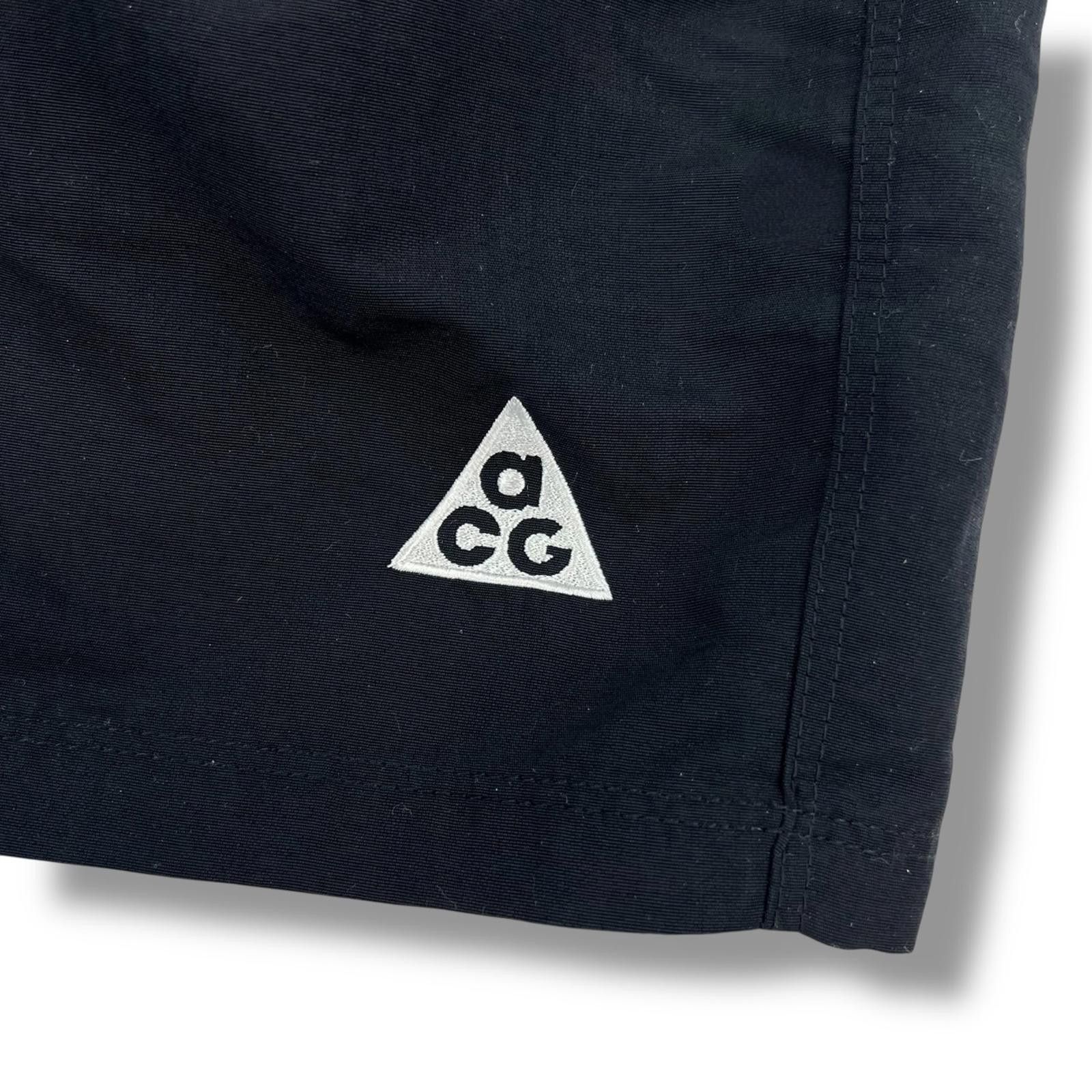 Nike ACG Nike ACG Black Hike Shorts Size US 30 / EU 46 - 3 Thumbnail