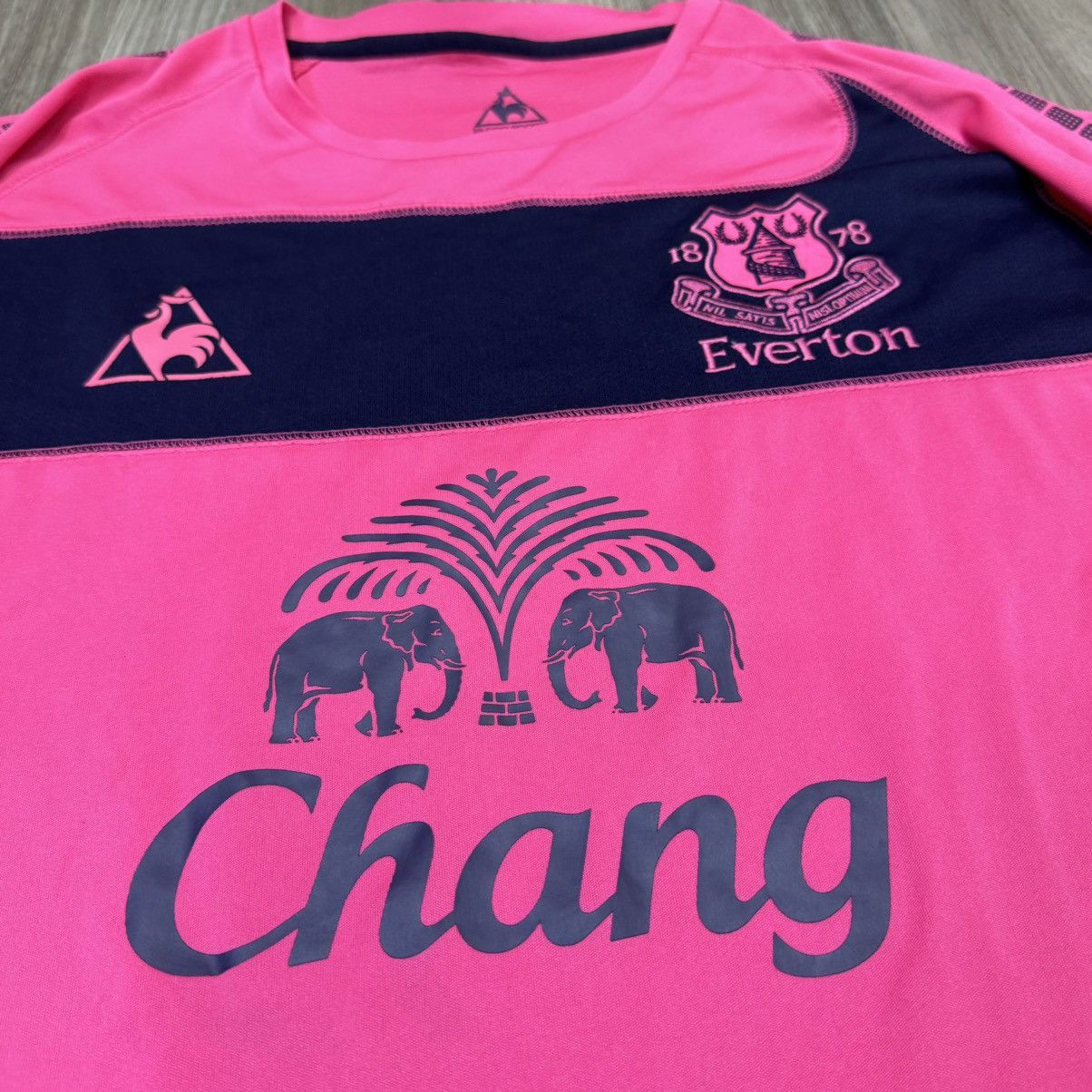 Le Coq Sportif Everton 10/11 away shirt Size US XL / EU 56 / 4 - 3 Thumbnail