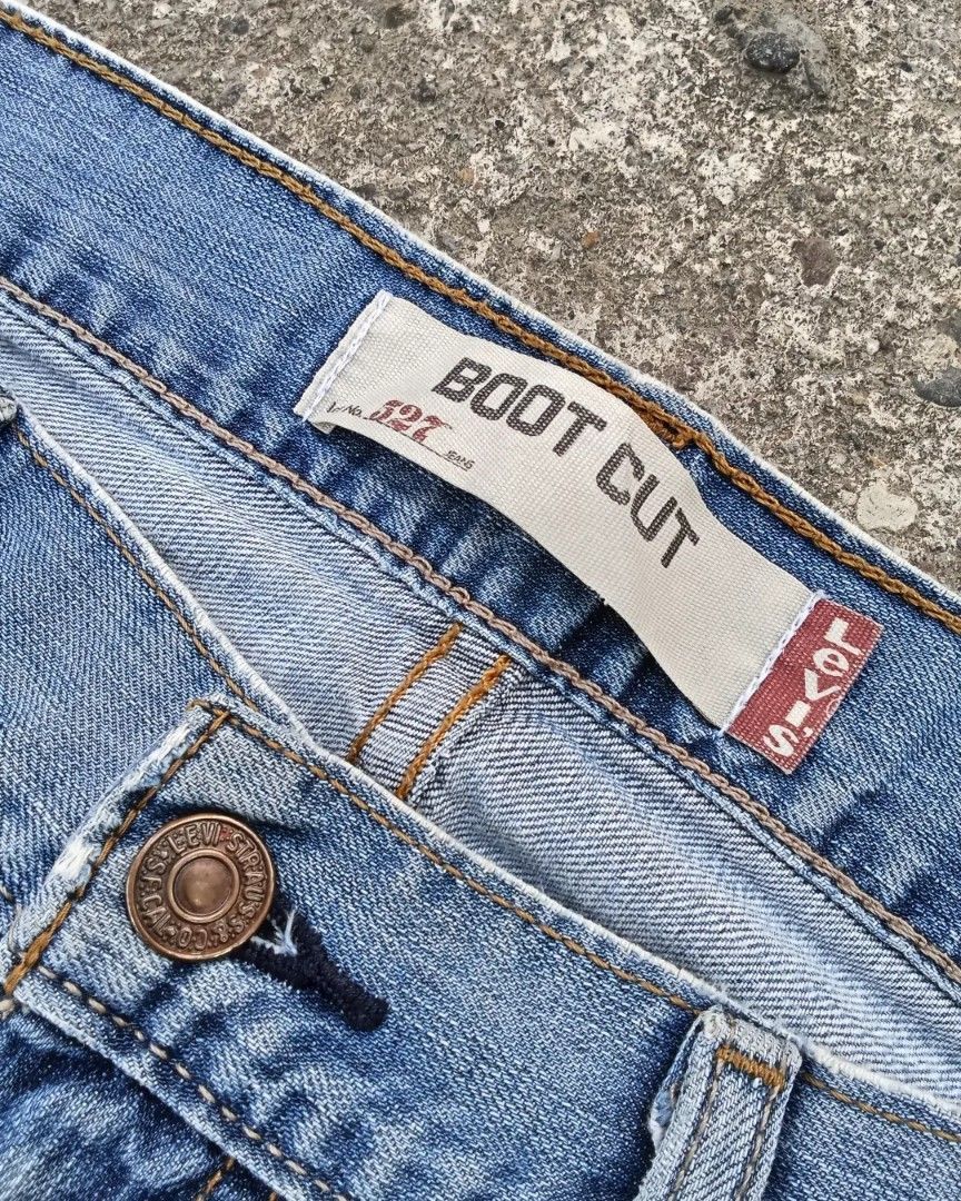 Levi's reworker denim distressed hippie style Size US 33 - 3 Thumbnail