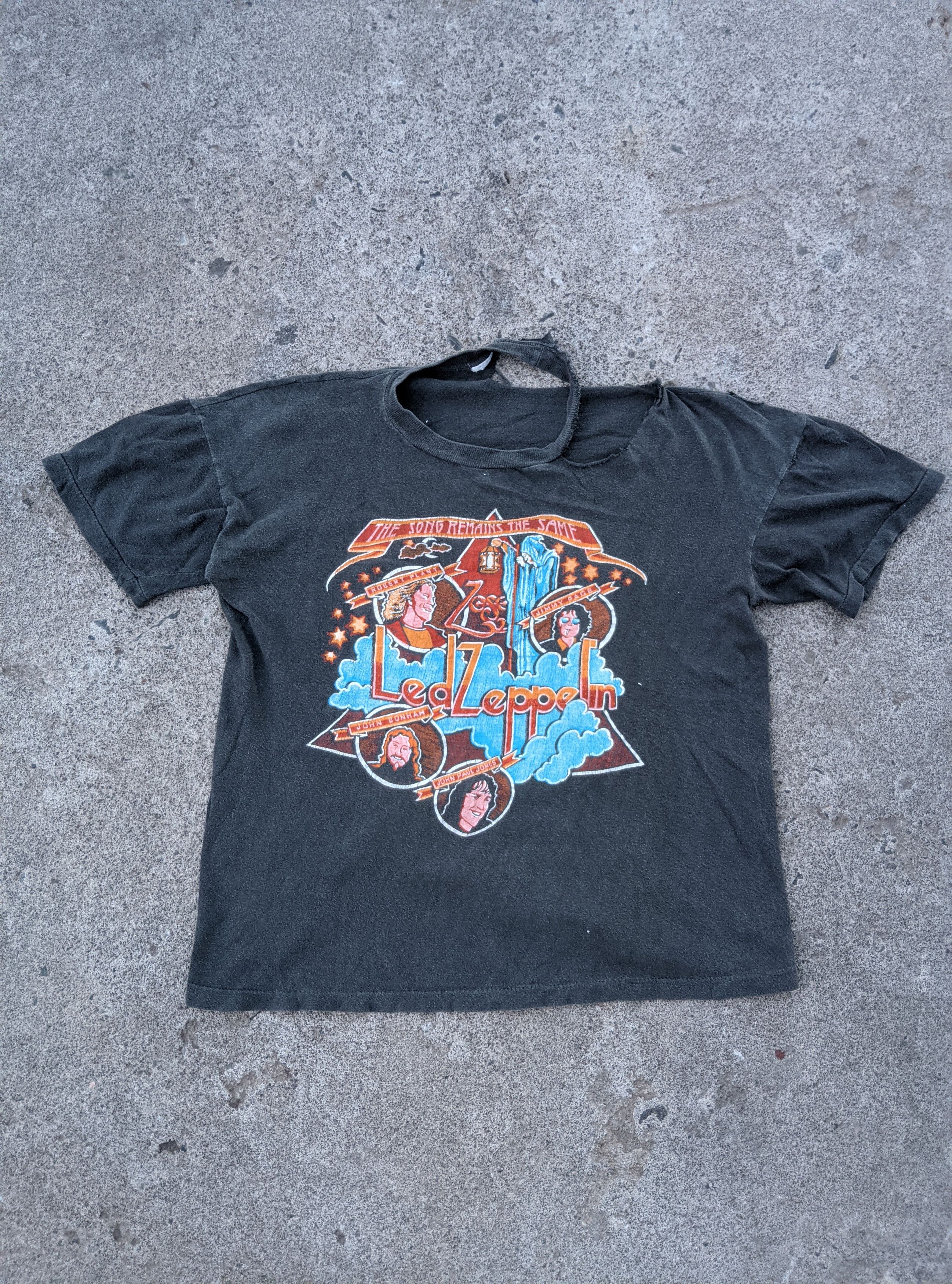 Band Tees × Vintage Vintage 80s thrashed led zeppelin the song remains the same Size US M / EU 48-50 / 2 - 1 Thumbnail