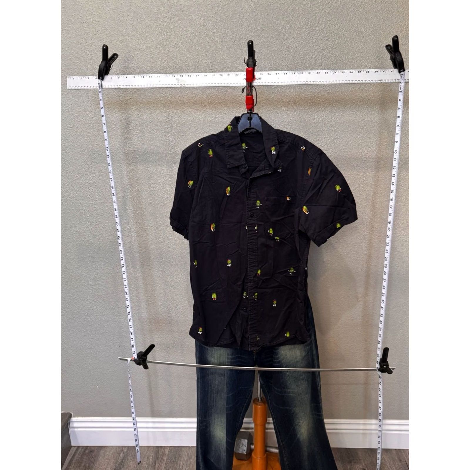 The Hundreds O Hundreds Artwork SHORT SLEEVE BUTTON UP SHIRT Large L Mens Multicolor Size US L / EU 52-54 / 3 - 5 Thumbnail