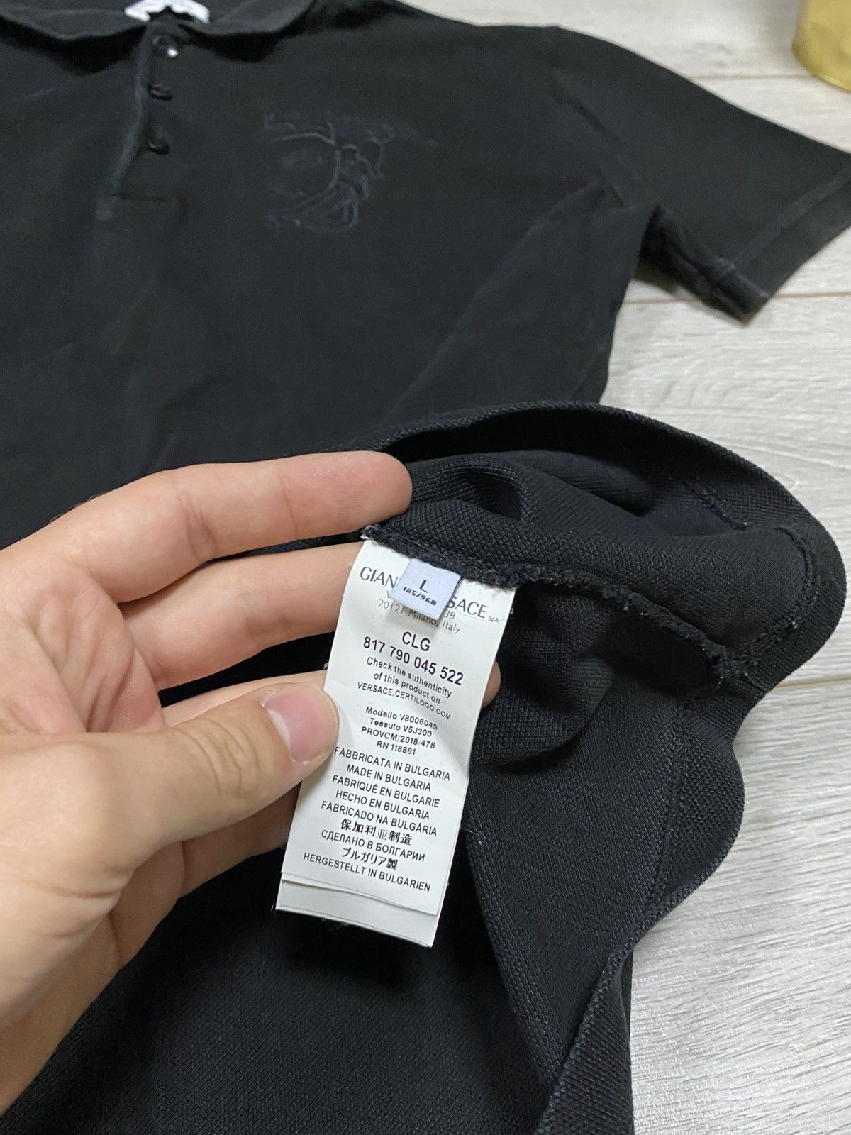 Versace Versace vintage half Medusa logo polo Size US L / EU 52-54 / 3 - 6 Thumbnail