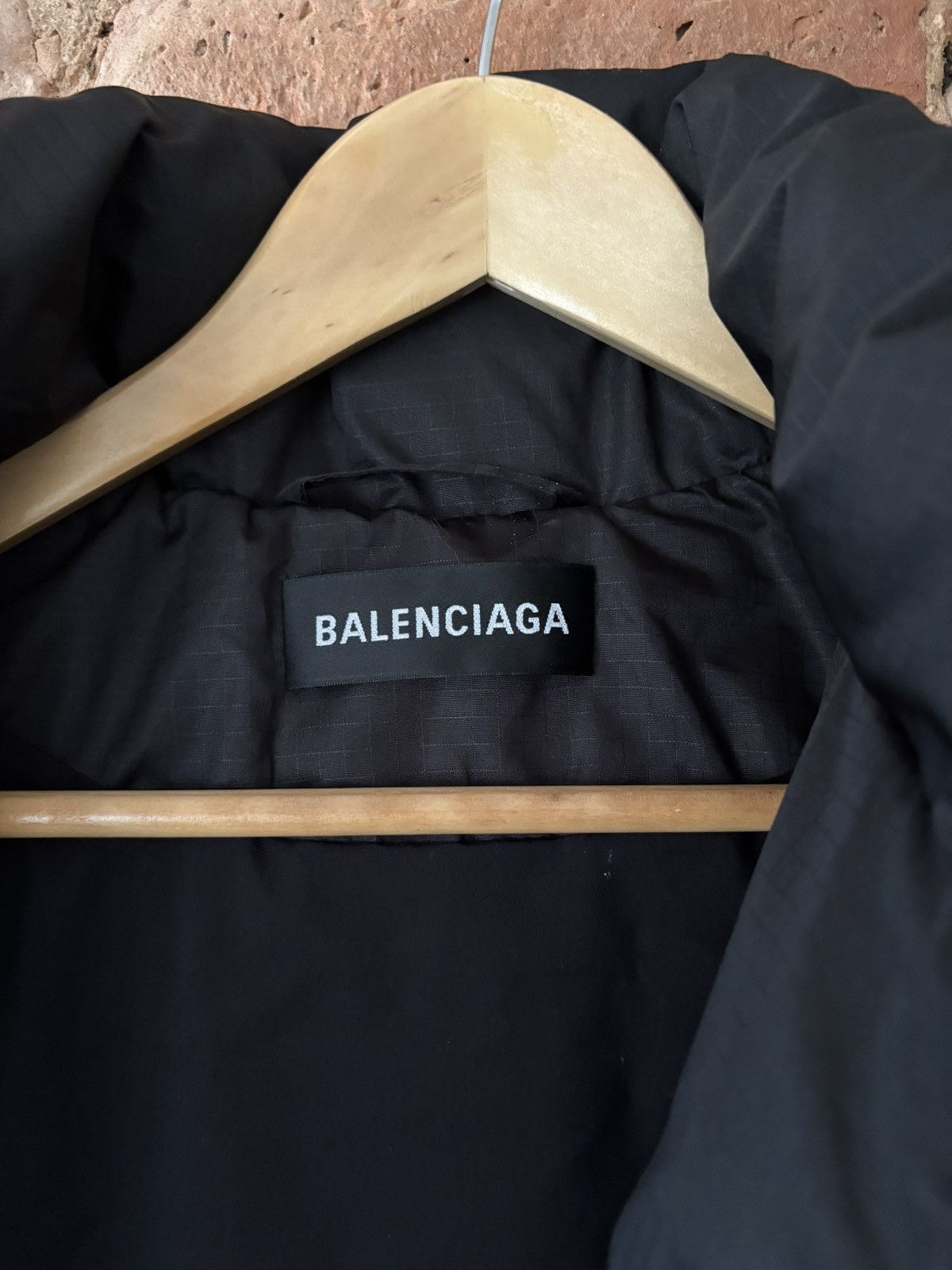 Balenciaga Balenciaga Leather Patch Puffer Jacket Size US S / EU 44-46 / 1 - 10 Thumbnail