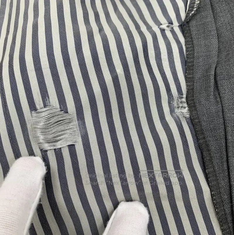 Thom Browne Thom Browne Men's Casual Wool Pants in Dark Gray . Size US 30 / EU 46 - 9 Thumbnail