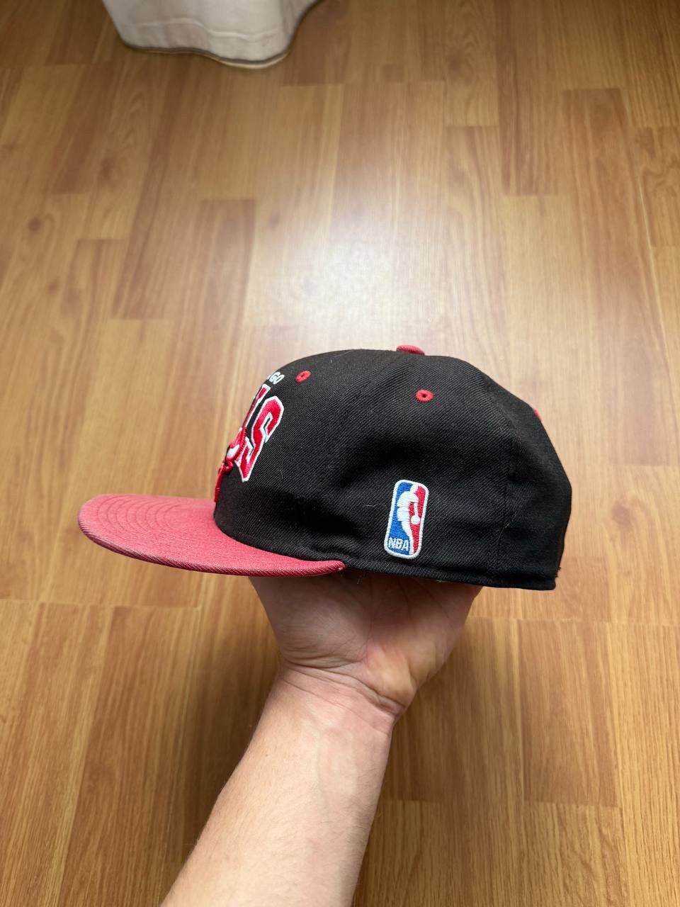 NBA Vintage Chicago Bulls Snapback Hat Cap Size ONE SIZE - 3 Thumbnail