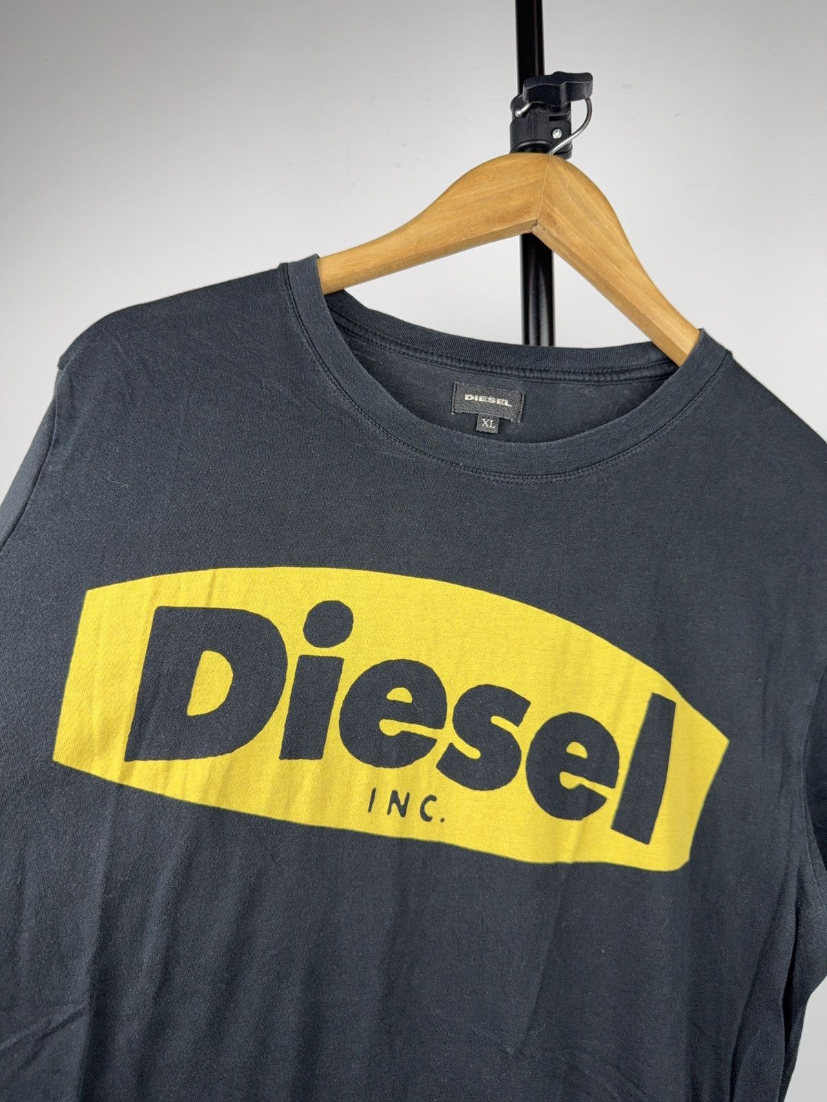 Diesel 00s Luxury Diesel Logo Retro Faded T Shirt Black Y2K Tee Size US XL / EU 56 / 4 - 3 Thumbnail