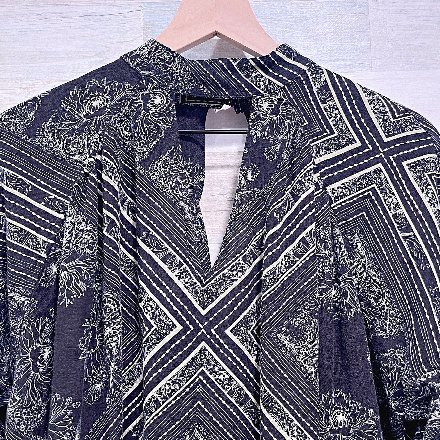 Free People FREE PEOPLE Walking On A Dream Cut Out Tunic Womens Medium Size M / US 6-8 / IT 42-44 - 3 Thumbnail
