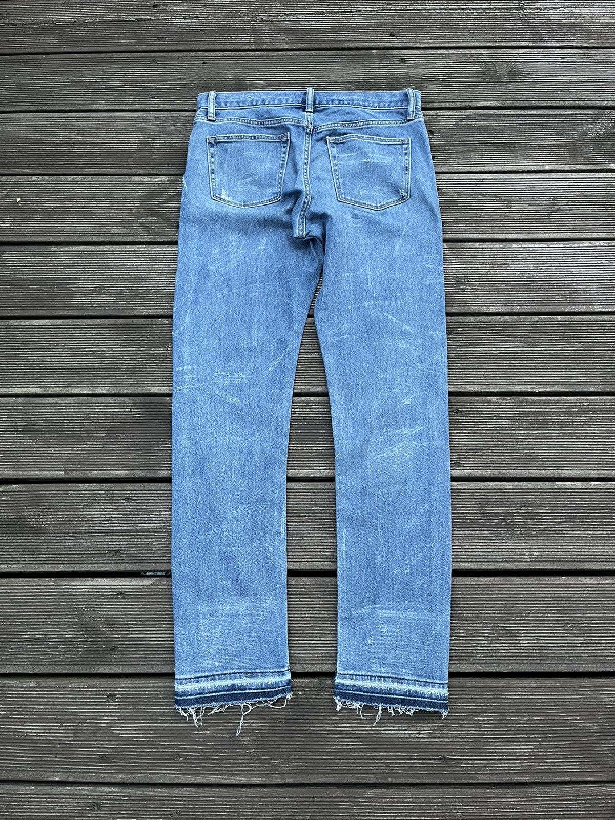 Japanese Brand × Uniqlo Uniqlo Distressed Jeans Pants Blue Skinny Fit 33 Size US 33 - 7 Thumbnail