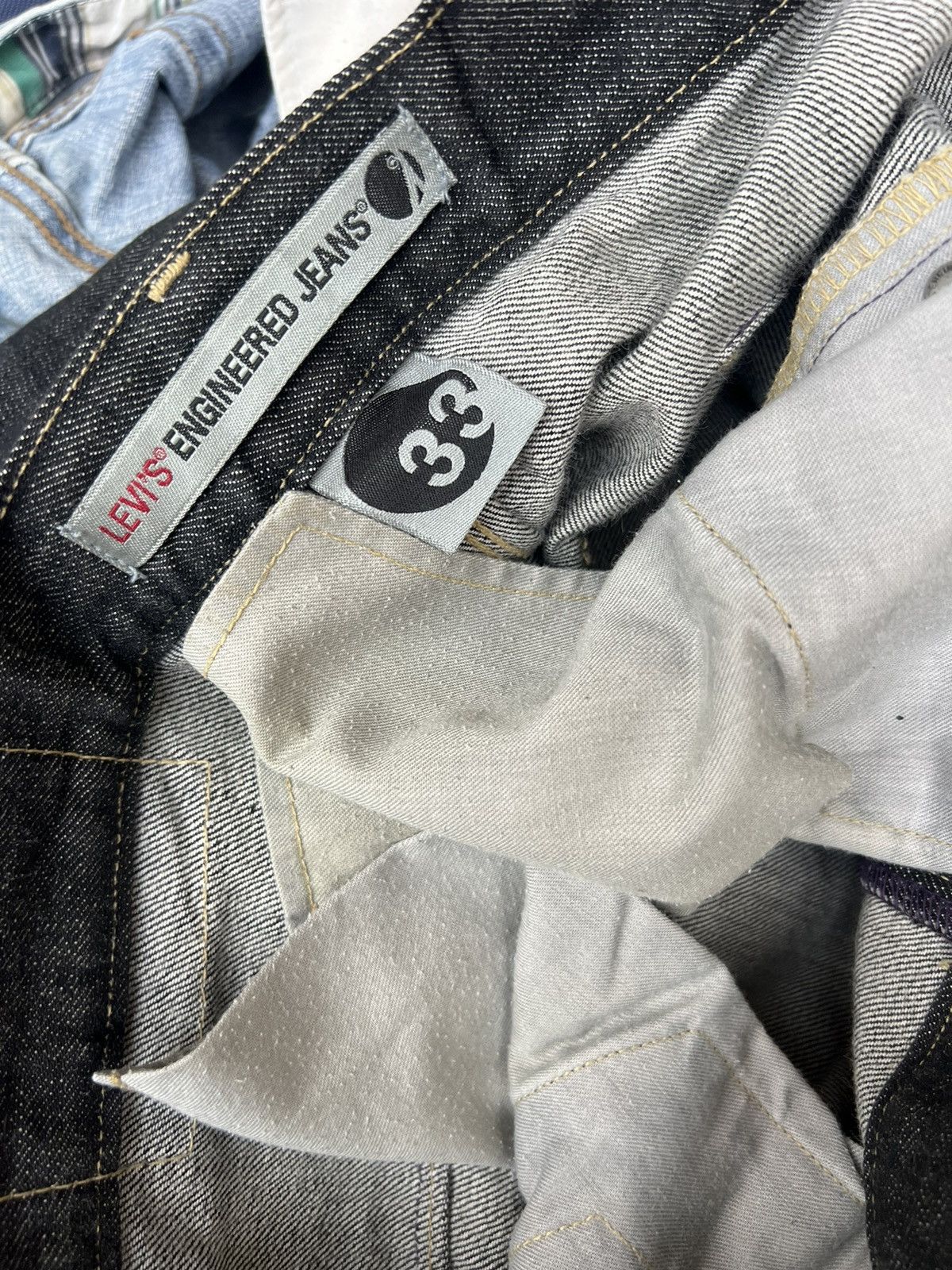 Levi's Vintage 2003 Levi’s Engineered Distress Denim Bootcut Jeans Size US 33 - 21 Thumbnail