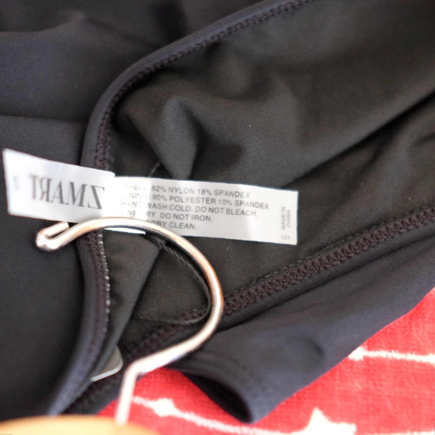 Swims NWT! ZMART Black Bikini Bottoms Swim Womens XS #A1-19 Bikini Bottoms Womens XS Black ZMART Swim Bottoms NWT Size 26" / US 2 / IT 38 - 5 Thumbnail