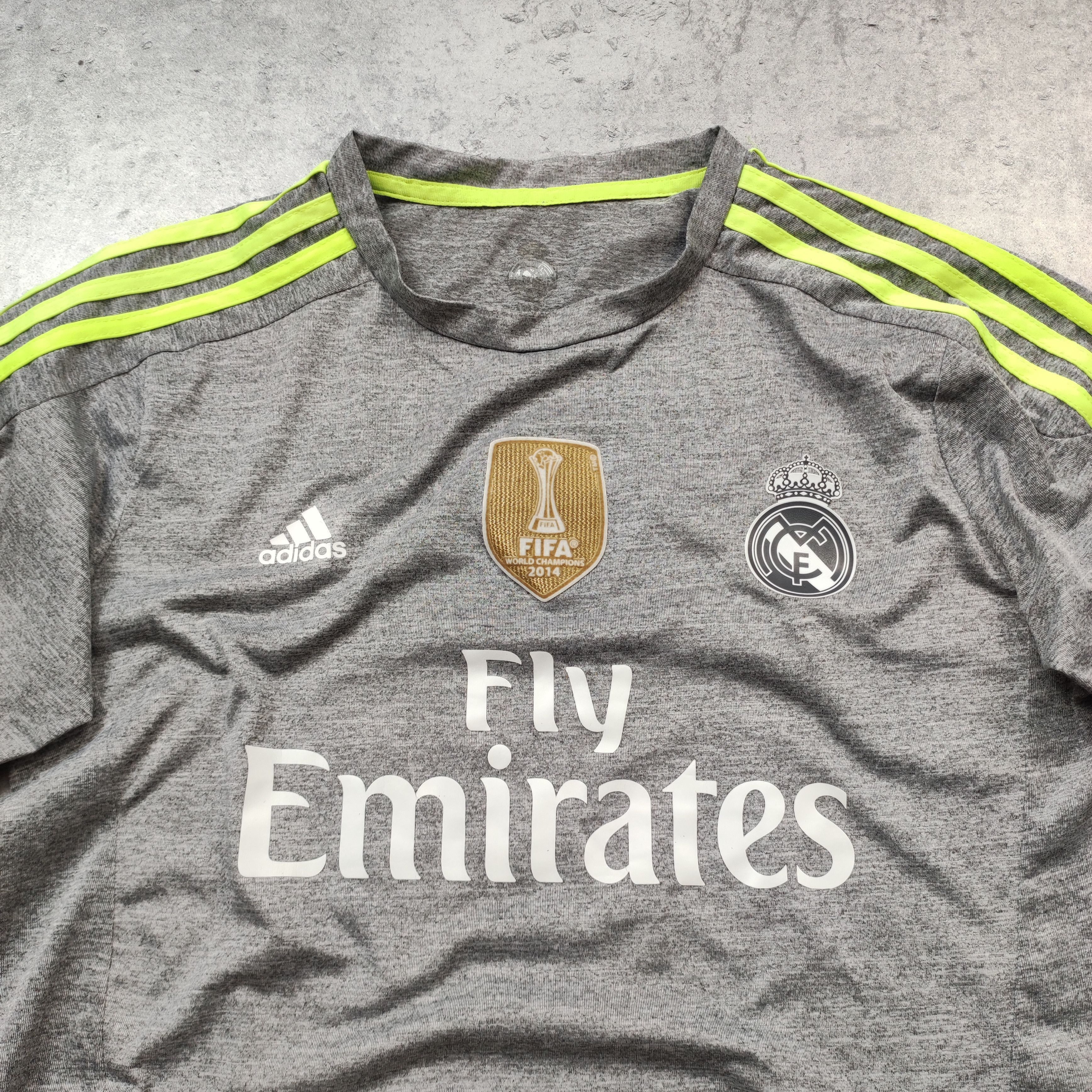 Adidas RARE Cristiano Ronaldo CR7 Real Madrid Away 2015 Jersey Size US M / EU 48-50 / 2 - 5 Thumbnail