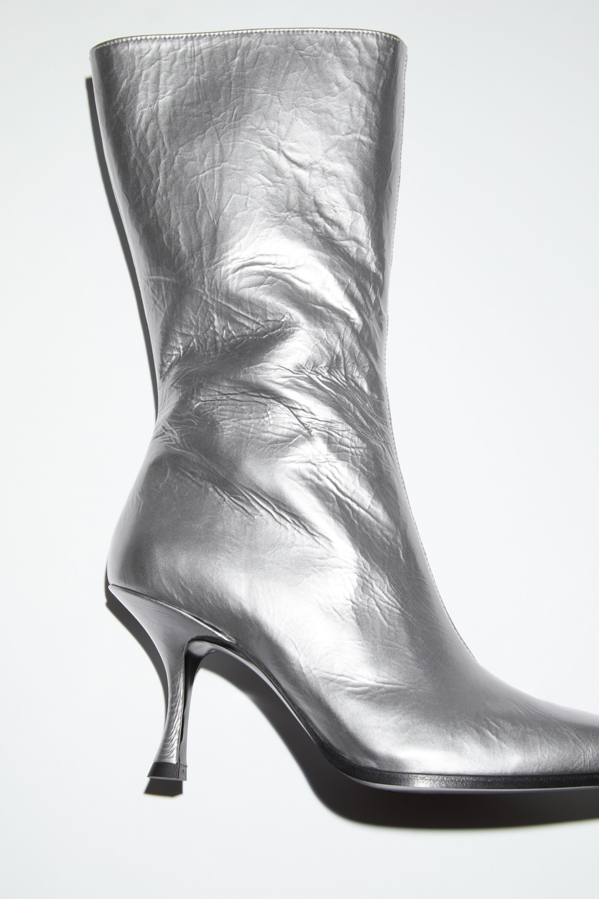 Acne Studios o1y0725 Boots in Silver Size US 5 / IT 35 - 2 Thumbnail