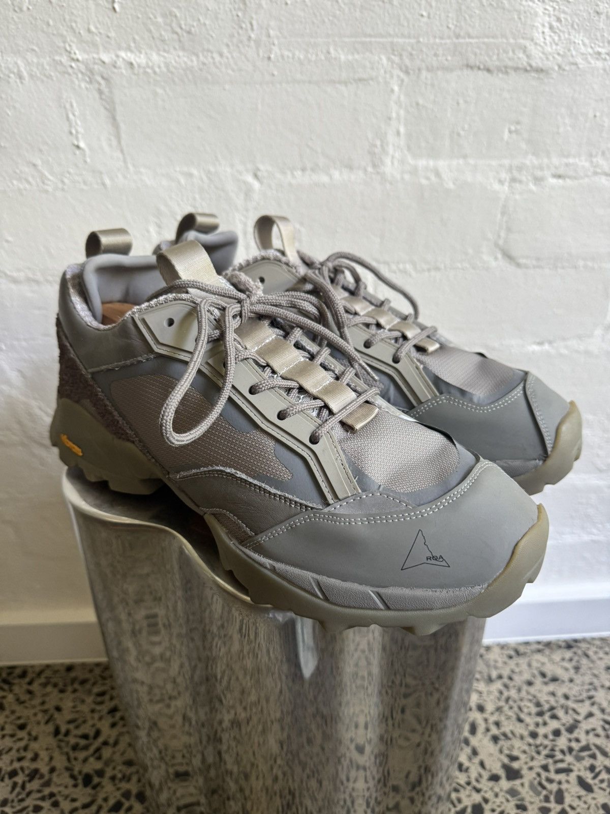 ROA Grey authentic Lhapka NWOT Size US 10 / EU 43 - 1 Thumbnail