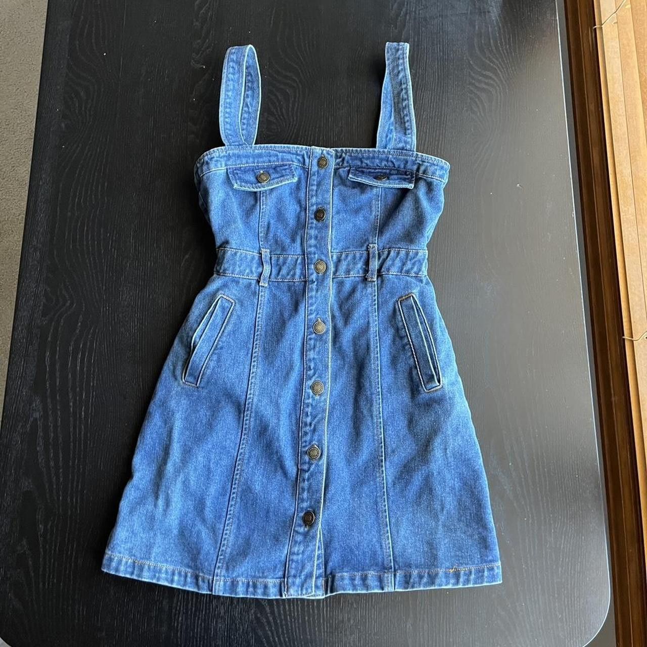 Forever 21 Retro Button-Down Denim Pinafore Dress Size S / US 4 / IT 40 - 1 Thumbnail