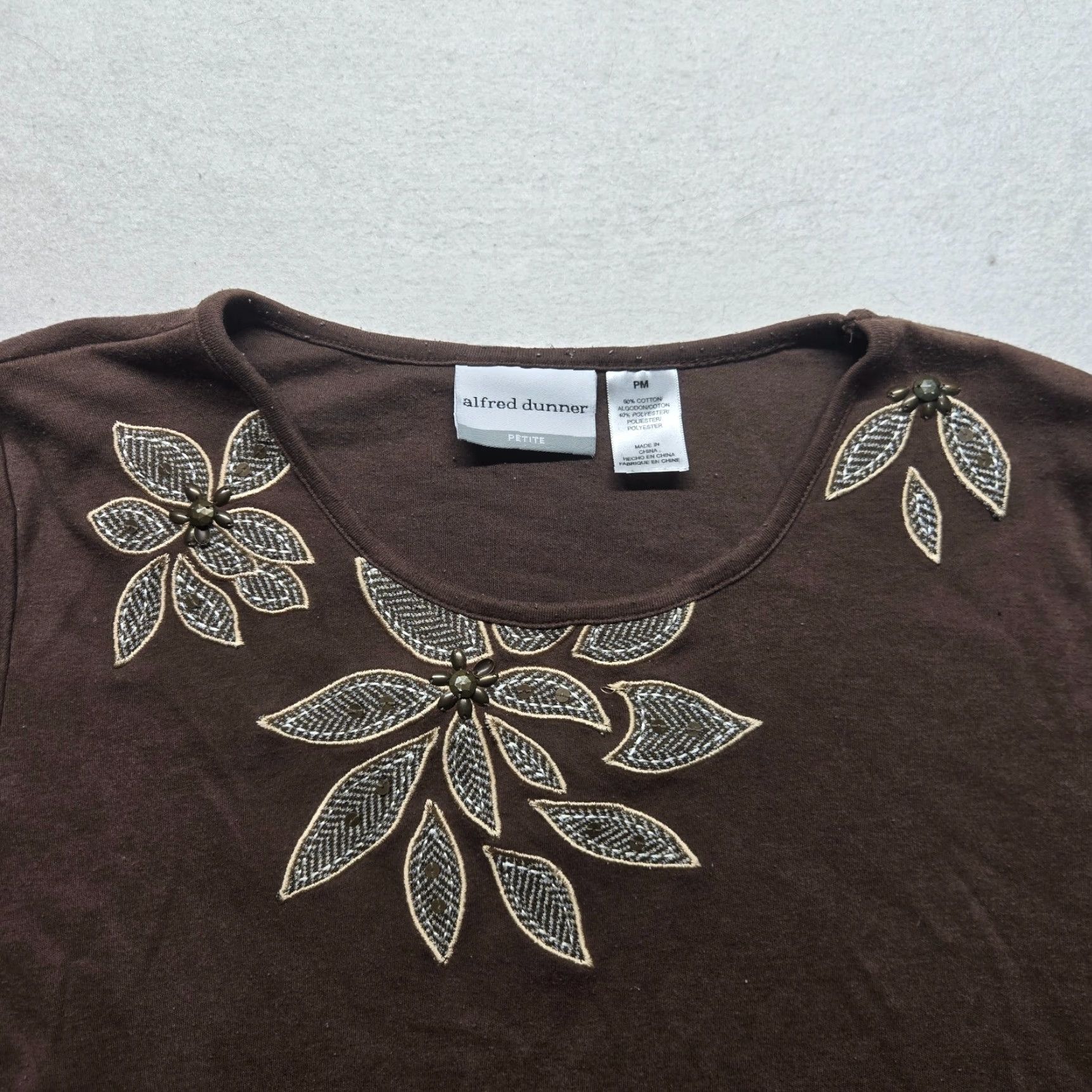 Vintage Alfred Dunner Women's Pullover 3/4 Sleeve Floral Knit Shirt Petite Medium Brown Casual Size M / US 6-8 / IT 42-44 - 2 Thumbnail