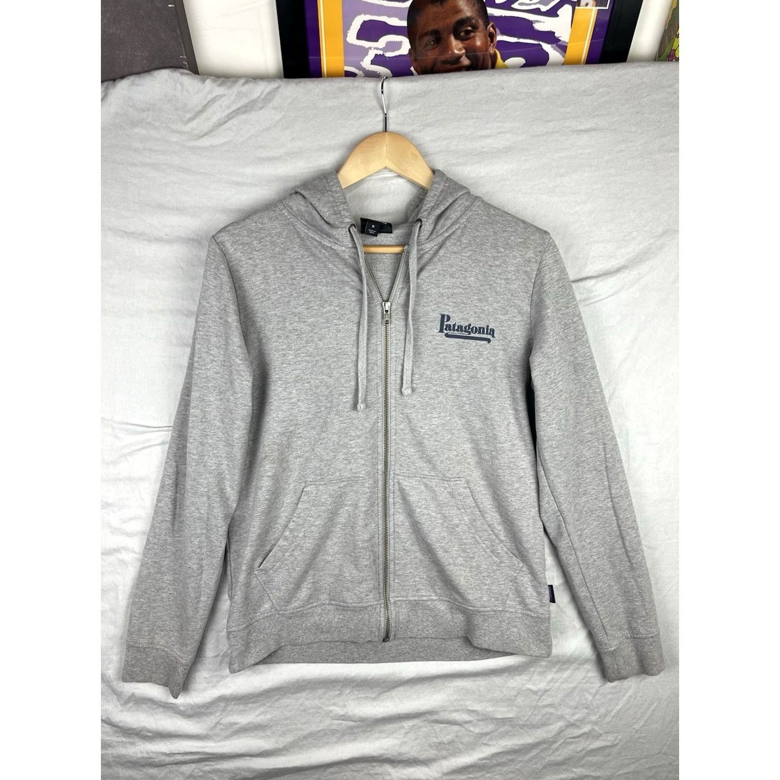 Patagonia Patagonia Hoodie Womens Medium Gray Full Zip Organic Cotton Surf 90s Outdoor Classic Logo Pocket Regular Wooly? Size M / US 6-8 / IT 42-44 - 2 Thumbnail