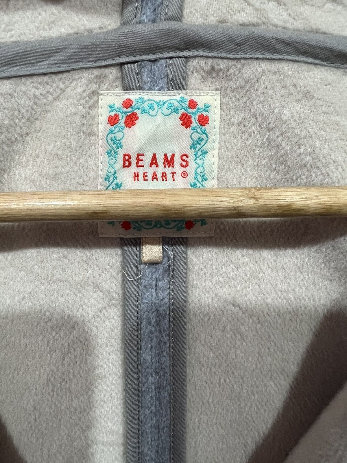 Beams Plus 🔥 BEAMS HEART Beauty Cloak Size M / US 6-8 / IT 42-44 - 6 Thumbnail