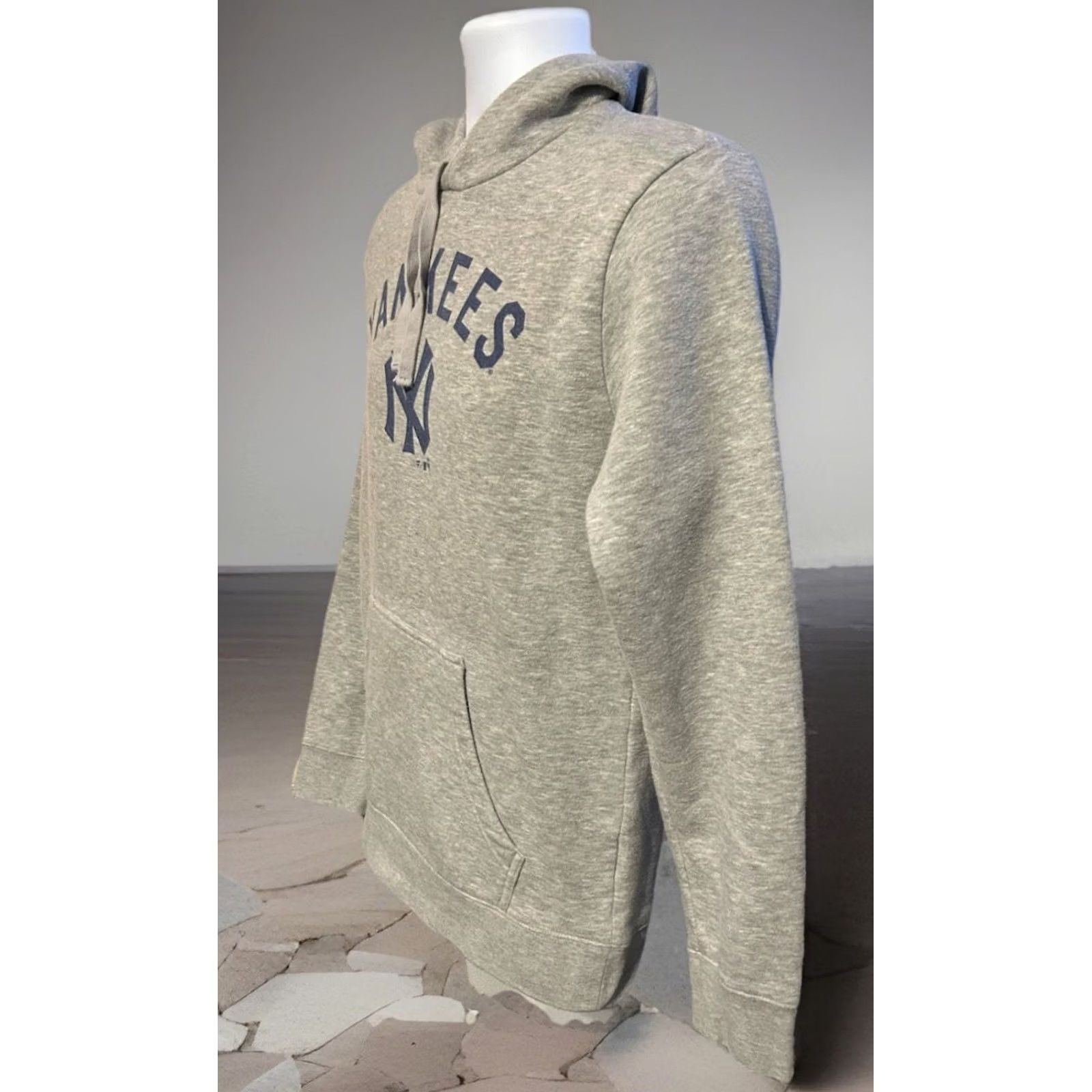 Vintage VINTAGE: No New York Yankees Fanatics Hoodie Adult Medium Gray Drawstrings Kangaroo Pocket Size US M / EU 48-50 / 2 - 3 Thumbnail