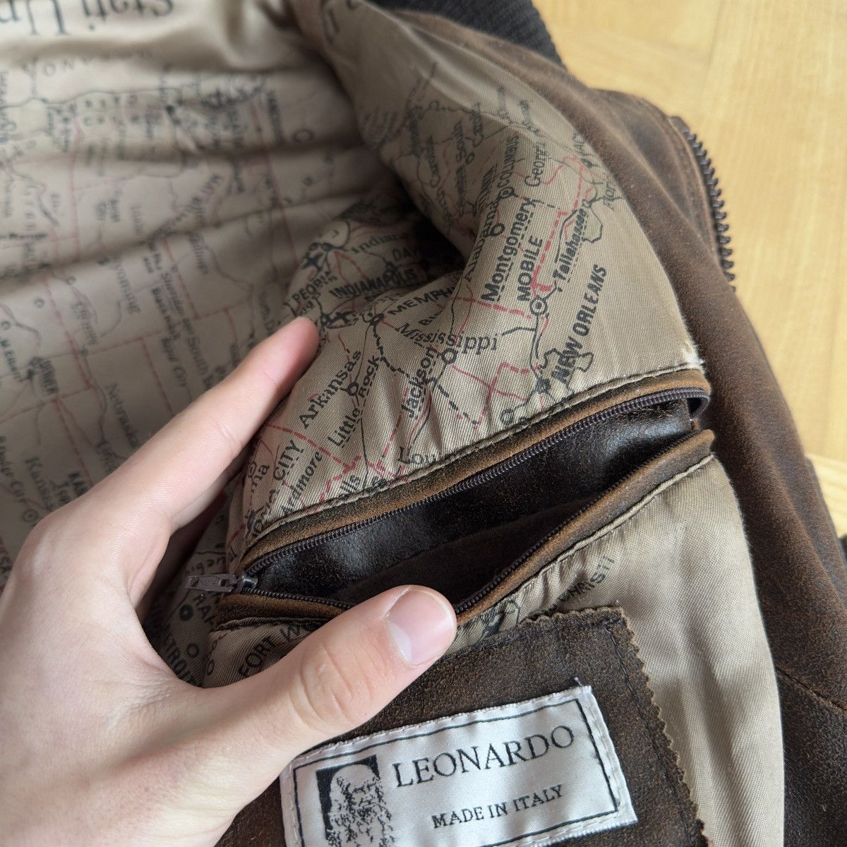 Avirex Vintage 80-90s B-3 Aviator Flight Leather Bomber Jacket Size US L / EU 52-54 / 3 - 15 Thumbnail