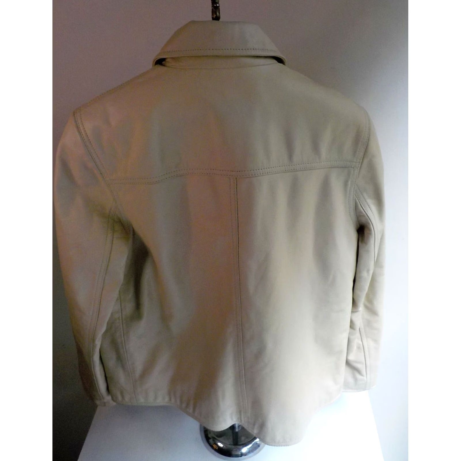 J.Crew J.CREW Button Front Leather Jacket Ivory Thinsulate Quilted Lining - SIZE MEDIUM - Women Jacket Size M / US 6-8 / IT 42-44 - 4 Thumbnail