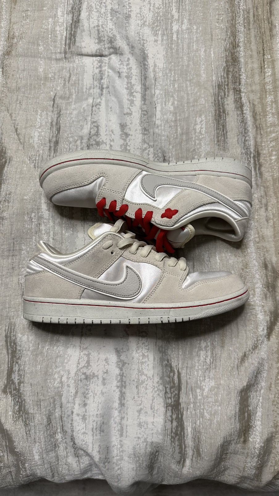 Nike SB Dunk City Of Love Size US 9.5 / EU 42-43 - 1 Thumbnail