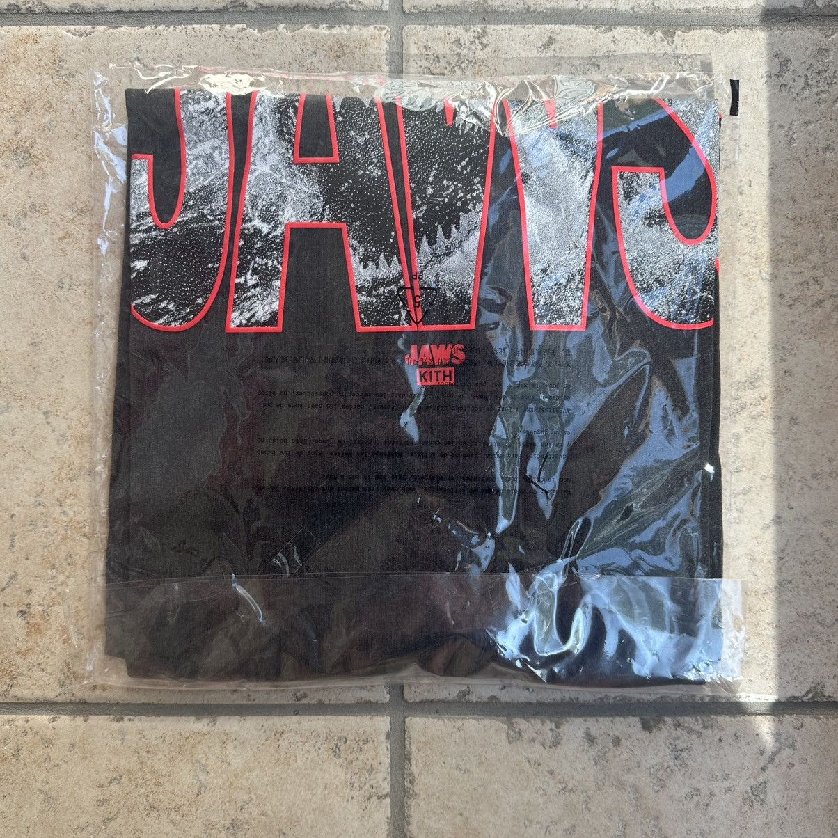 Kith Kith for JAWS Shark Attack Vintage Tee Black Size XXL Size US XXL / EU 58 / 5 - 3 Thumbnail