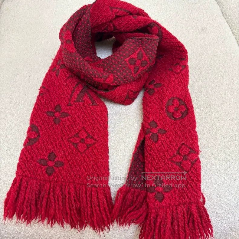 Louis Vuitton Louis Vuitton Wool red full logo fringed scarf Size ONE SIZE - 5 Thumbnail