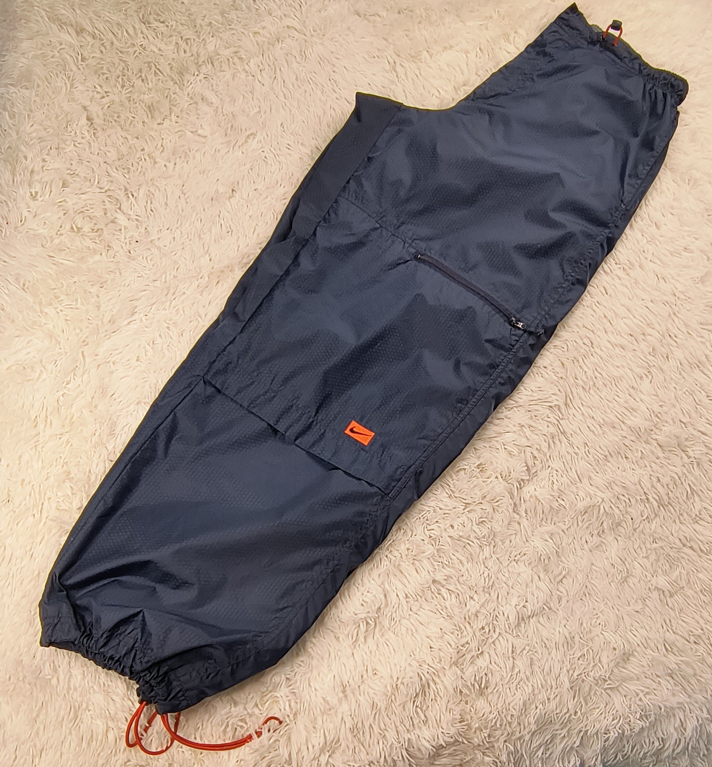 Nike Vintage Nike parachute sweatpants Size US 34 / EU 50 - 1 Thumbnail