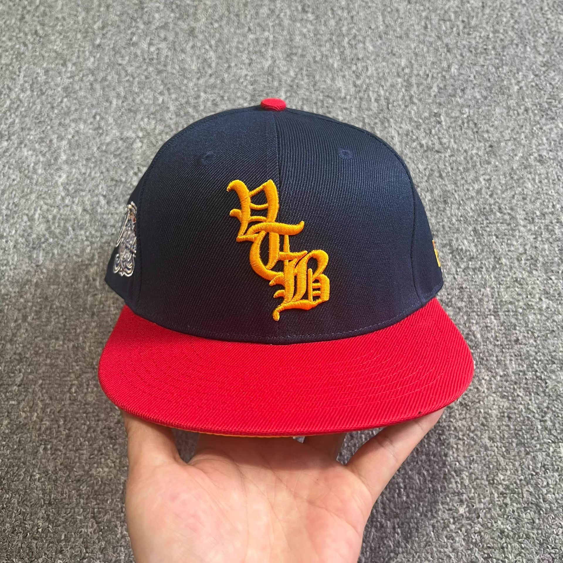VERTABRAE FittedEmbroidered Brim Baseball Cap & Sun Hat Q7