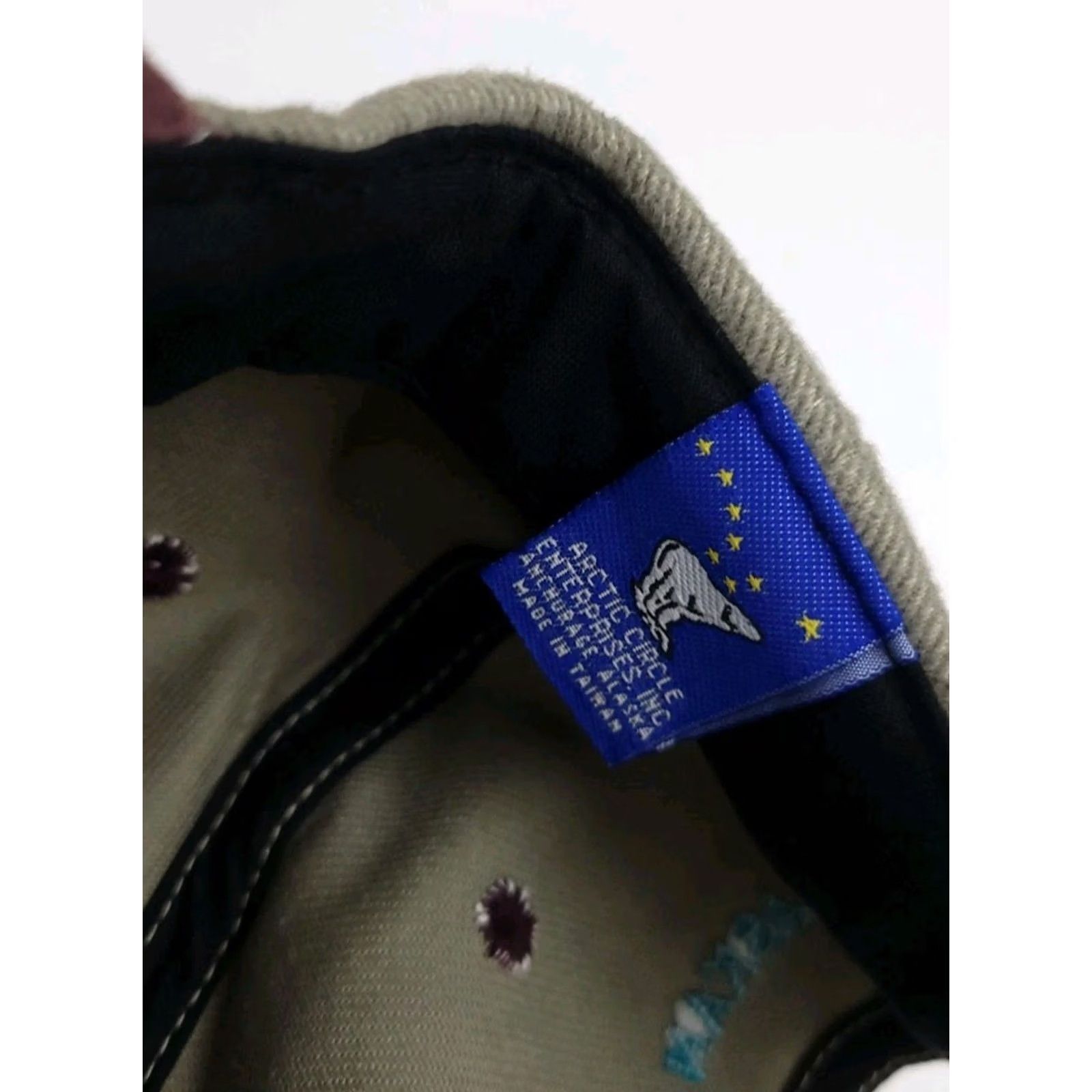 Vintage VINTAGE Alaska Frontier Airplane Embroidered Hat Alaska Brewing Company Beige Adjustable Men Cap Arctic Circle Baseball Cap Mens Size ONE SIZE - 5 Thumbnail
