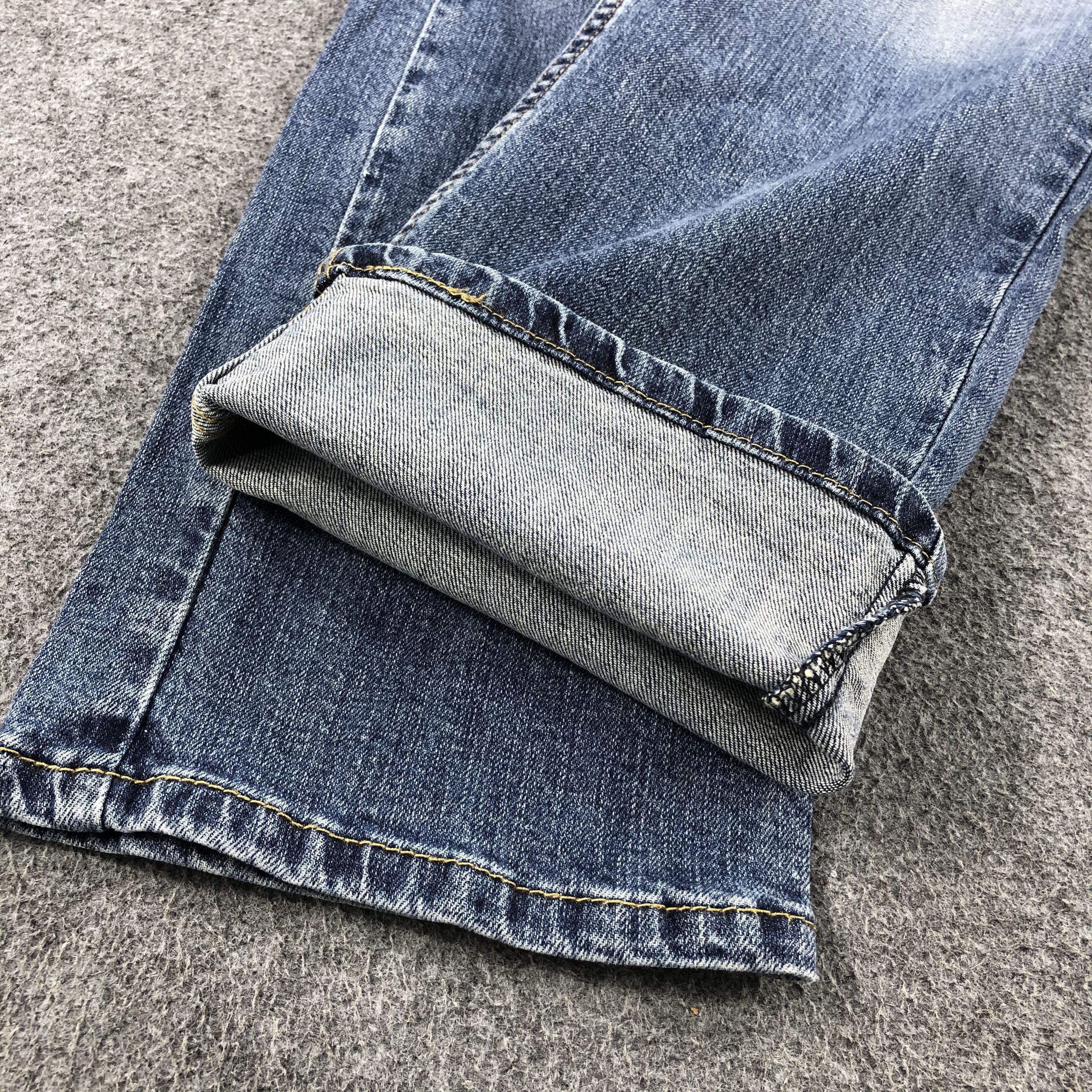 Levi's × Vintage Vintage Blue Wash Levis 514 Jeans-JM1488 Size US 31 - 6 Thumbnail