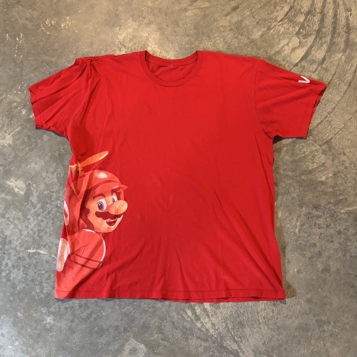 Nintendo New Super Mario Bros. Wii Tee Size US L / EU 52-54 / 3 - 1 Thumbnail