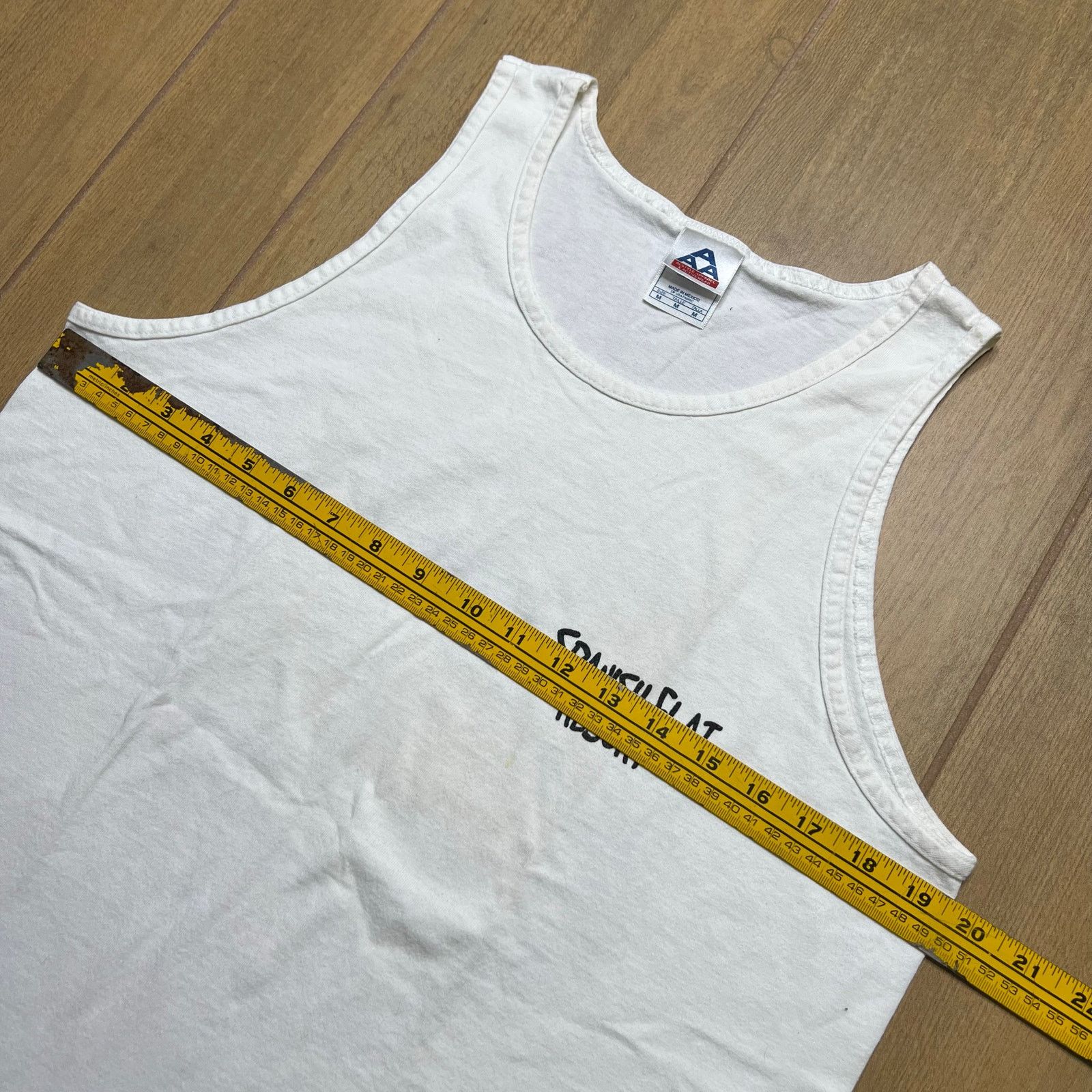 Vintage Vintage 90s Living on the edge SURF TANK TOP WAVE Men Sz M Size US M / EU 48-50 / 2 - 7 Thumbnail
