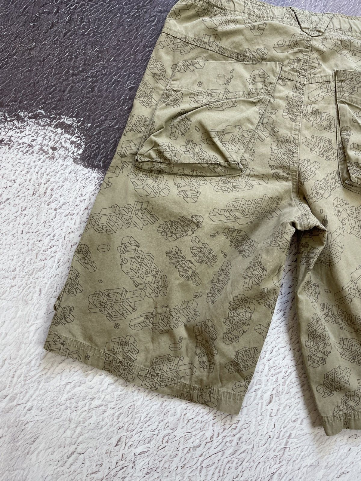 Nike Nike vintage y2k multi logo beige utility cargo shorts Size US 30 / EU 46 - 9 Thumbnail