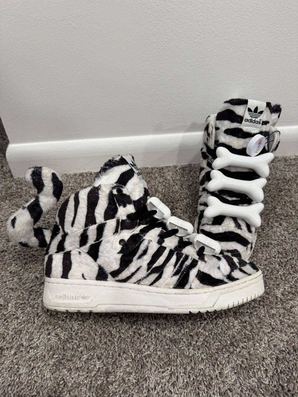 Jeremy Scott Adidas Jeremy Scott Bones Size ONE SIZE - 4 Thumbnail