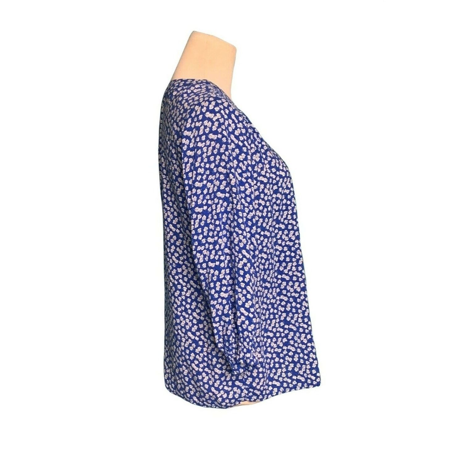 Cynthia Rowley Cynthia Rowley floral V neck boho blouse size small Size S / US 4 / IT 40 - 6 Thumbnail