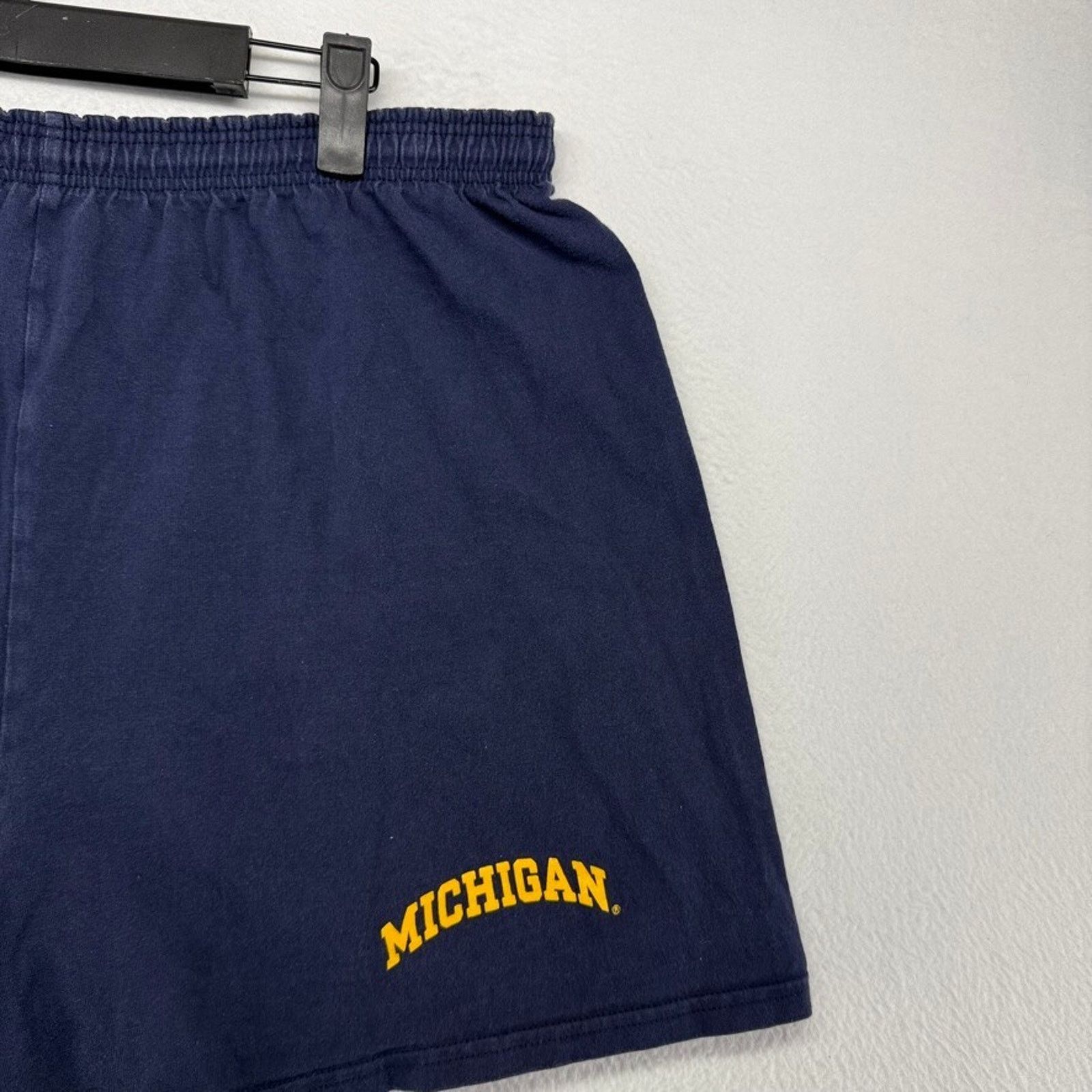 Russell Athletic × Vintage Vintage Michigan Shorts men's XL Blue Russell Athletic Size US 32 / EU 48 - 2 Thumbnail