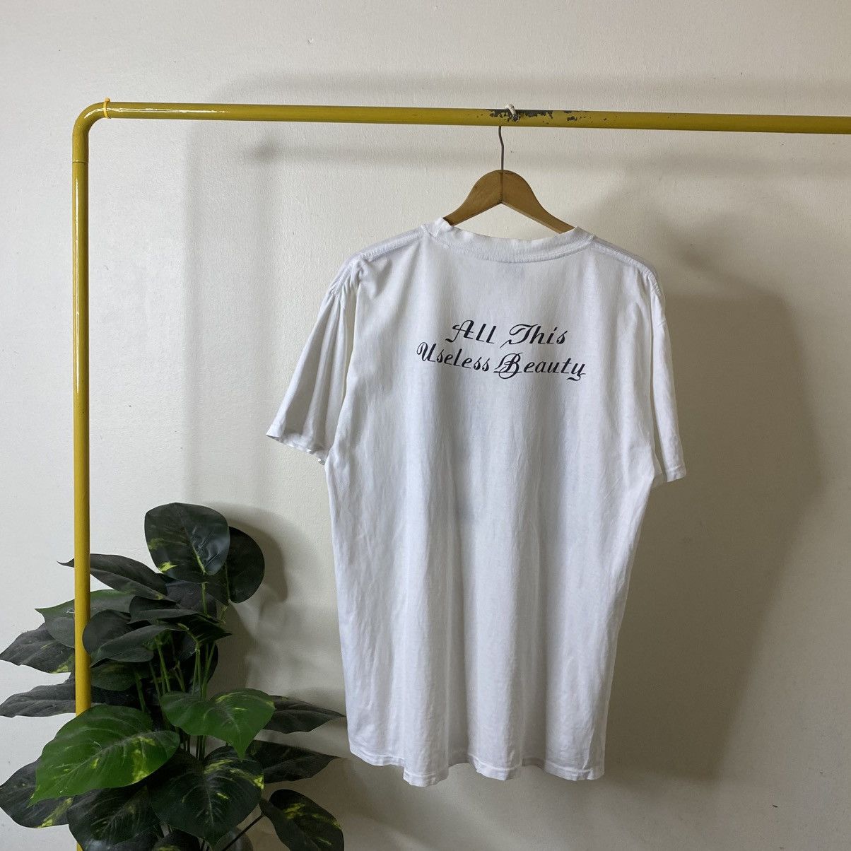 Band Tees 90s Elvis Costello & The Attractions All This Useless Beauty Size US L / EU 52-54 / 3 - 5 Thumbnail