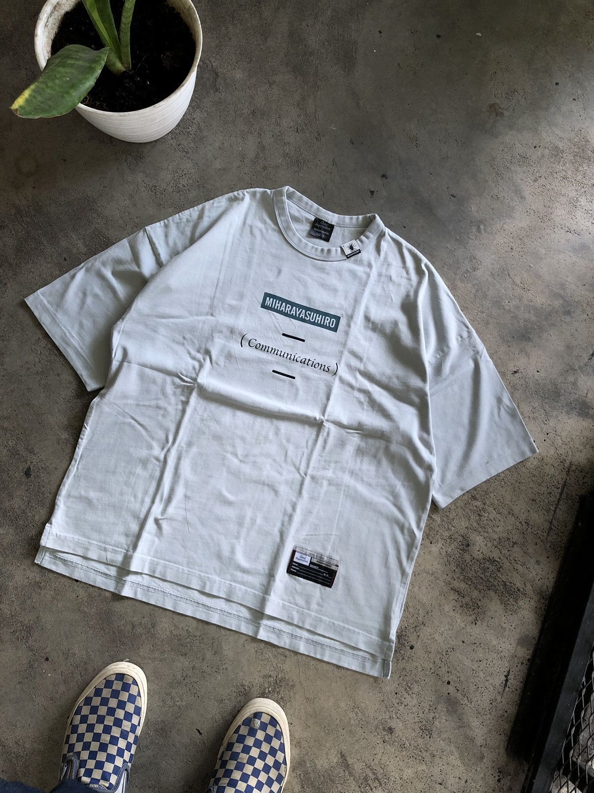 Japanese Brand × Maison MIHARA YASUHIRO JAPANESE MIHARAYASUHIRO X GU GOOD INSPIRATION SHIRT Size US S / EU 44-46 / 1 - 1 Thumbnail